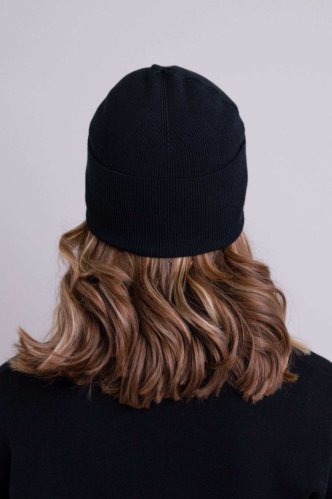 Premium Soft Bamboo Cotton Knit Beanie for Men & Women - Warm Winter Hat for Outdoor Activities, Hiking, Skiing & Casual Wear
