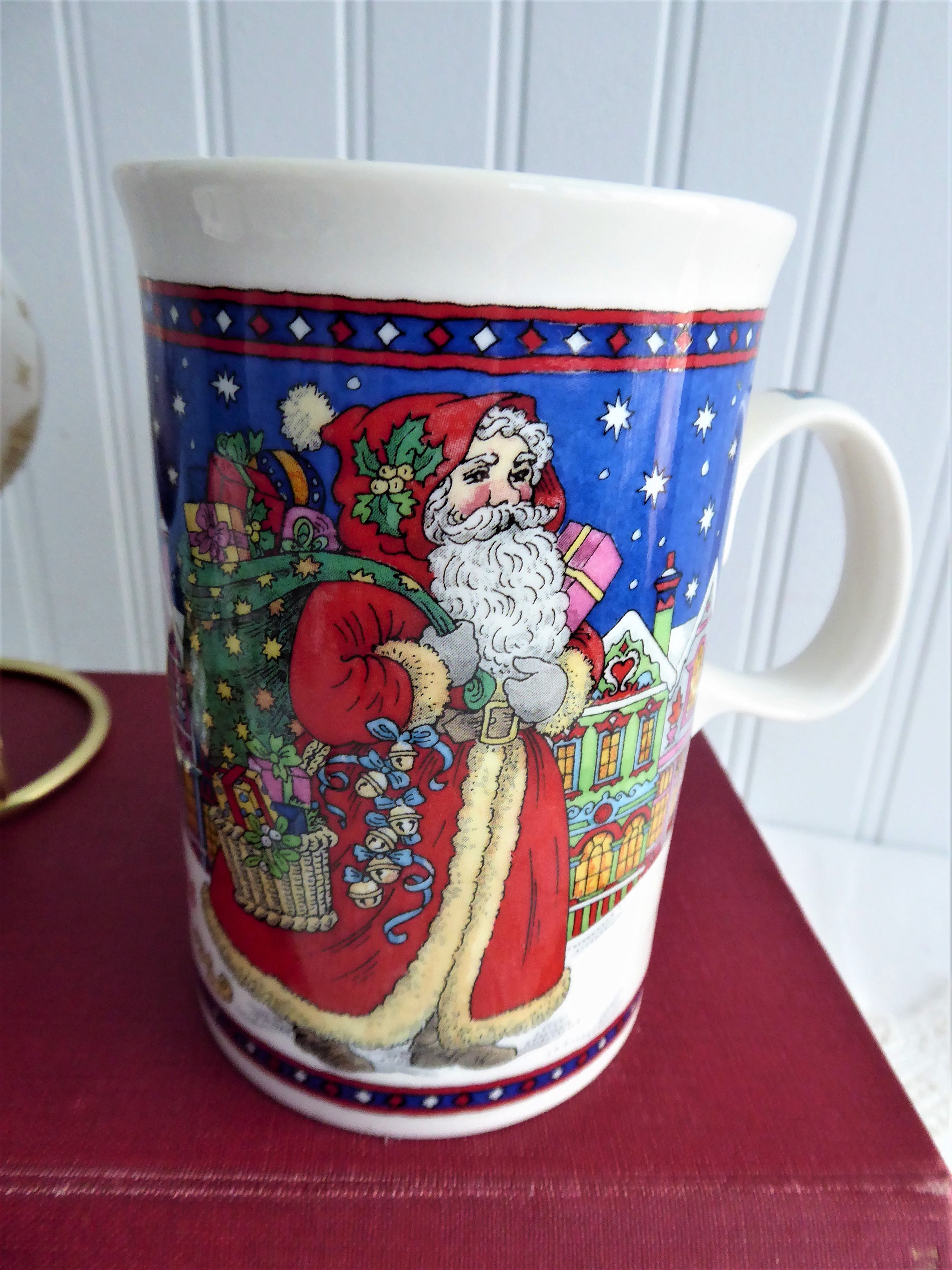 Dunoon Father Christmas Mug 2000 - Sue Scullard Santa Claus Stoneware Coffee Cup - Perfect for Holiday Gifts & Christmas Morning Coffee