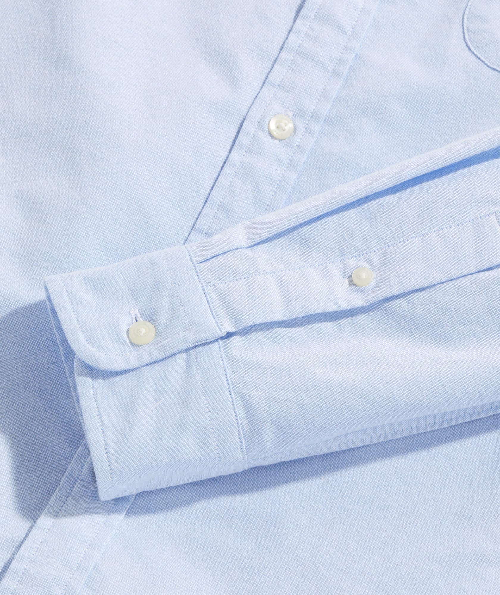 Vineyard Vines Men's Solid Stretch Oxford Shirt - Comfortable Casual Dress Shirt for Office, Business & Formal Occasions