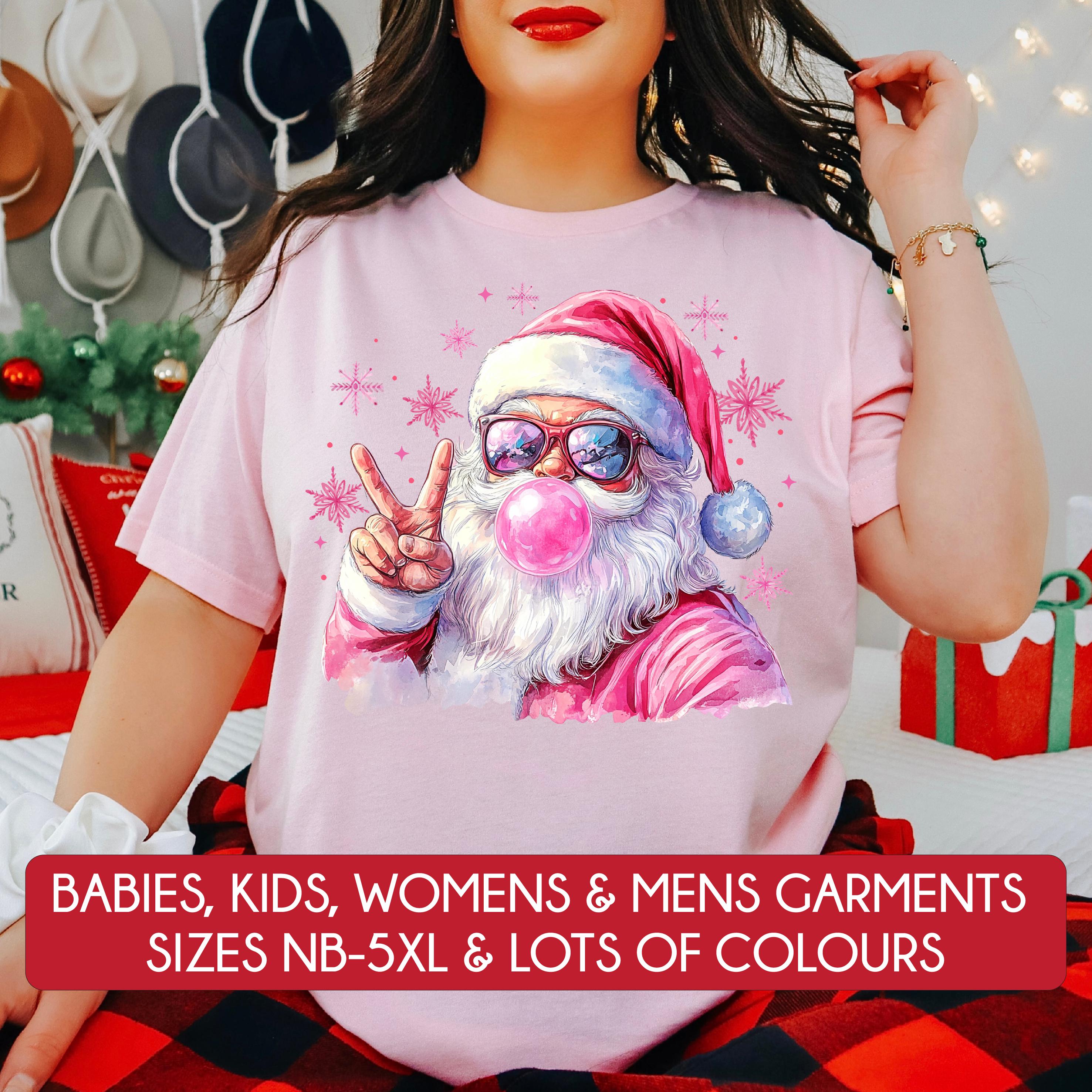 Retro Santa Christmas T-Shirt for Men & Women - Vintage Holiday Graphic Tee - Perfect for Xmas Parties, Gifts & Festive Celebrations