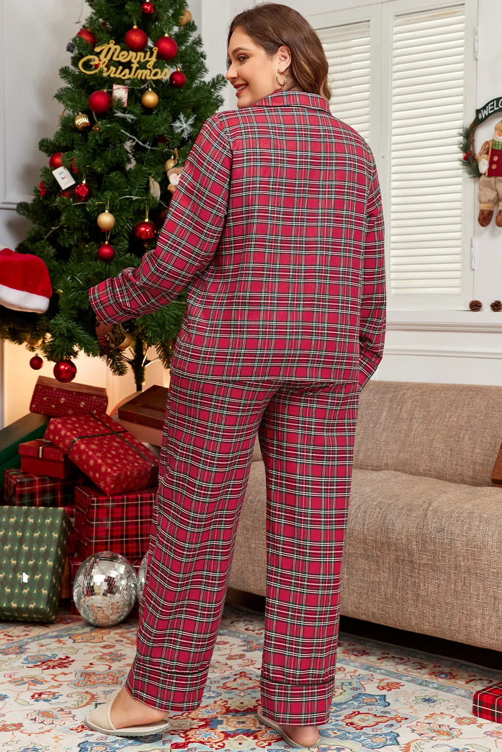 Plus Size Plaid Collared Neck Top and Pants Lounge Set - Comfortable Women's Loungewear for Home, Travel & Relaxation