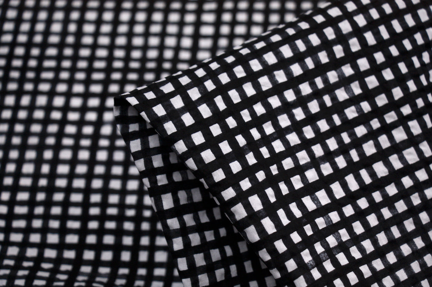 Black Jin Grid - Premium Quality Black Grid for Home Decor, Office Organization & DIY Projects | Perfect for Wall Art, Room Dividers & Creative Displays