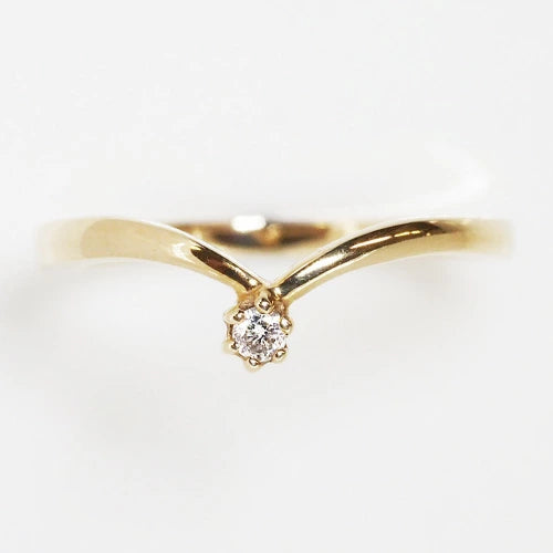 Luxury V-Shaped Solitaire Diamond Ring - 14K Gold Engagement Ring for Women, Perfect for Proposals, Anniversaries & Special Occasions