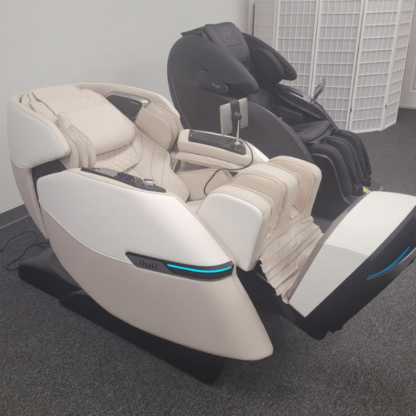 Osaki Vivo Open Box Floor Model Massage Chair - Full Body Recliner with Zero Gravity & Heat Therapy - Perfect for Home, Office, or Spa Relaxation