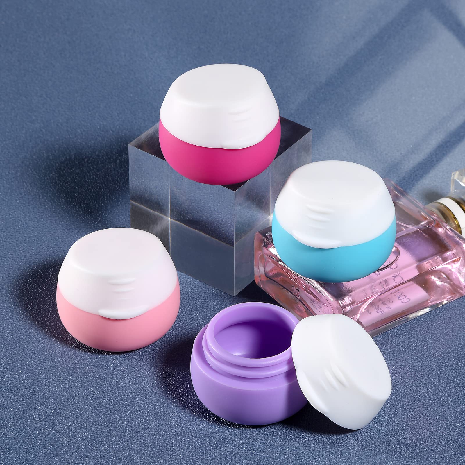 Gemice 4-Piece Silicone Travel Containers for Toiletries - TSA Approved Leak-Proof Cream Jars with Lids for Cosmetic, Makeup, Face & Body Creams - Perfect for Air Travel, Gym Bags & On-The-Go Skincare