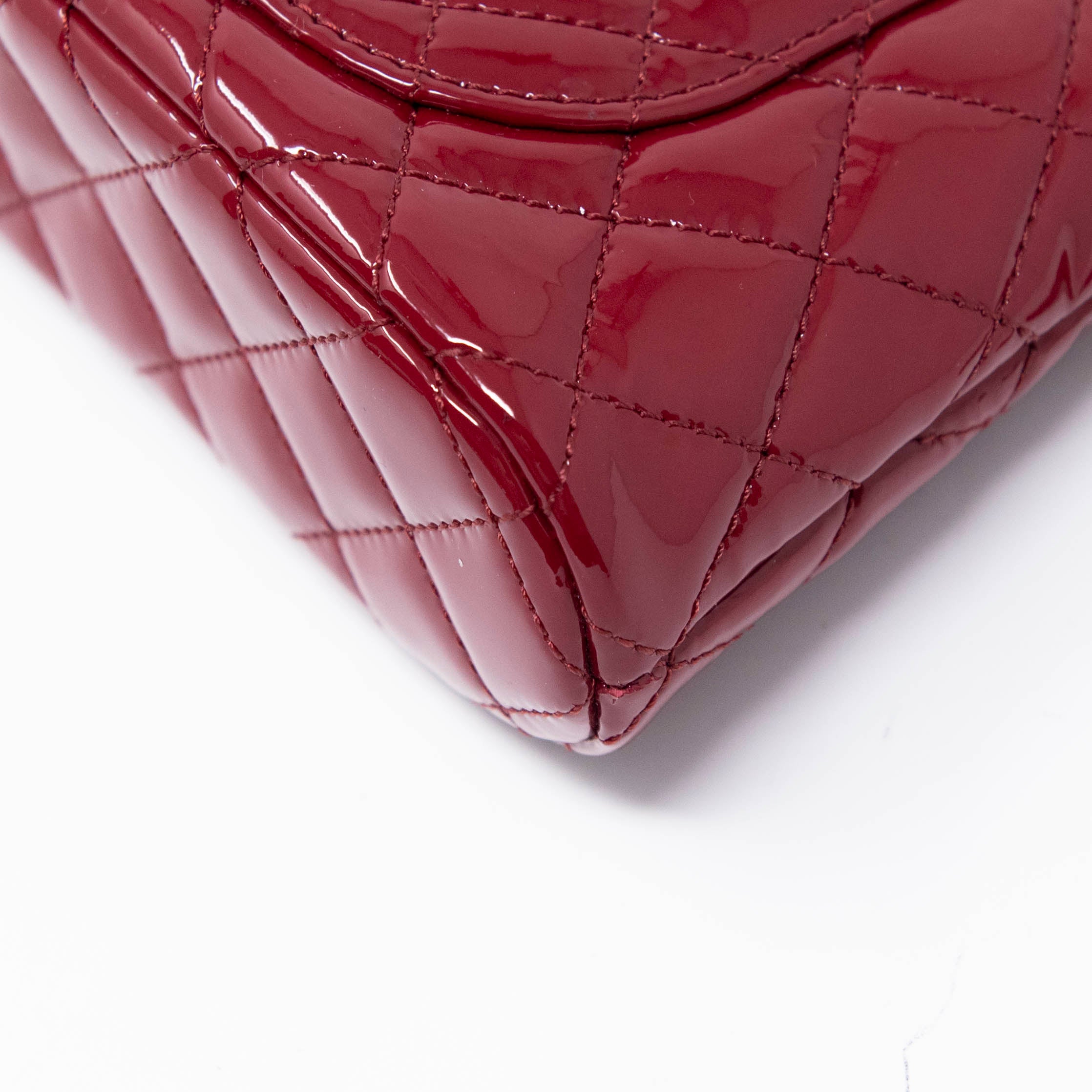 Chanel Burgundy Coco Quilted Leather Crossbody Clutch Bag with Chain - Perfect for Evening Parties, Weddings & Special Occasions