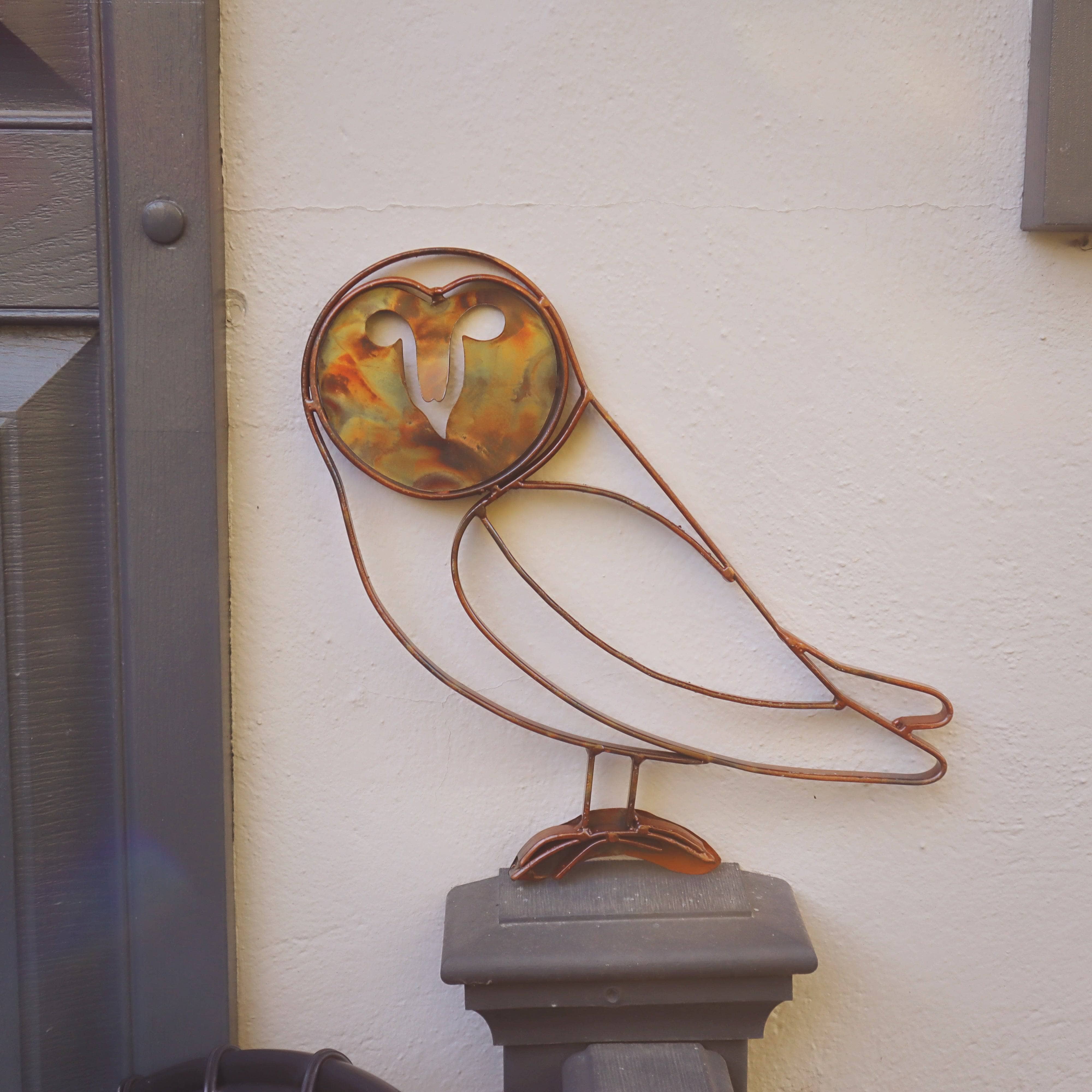 Handcrafted Barn Owl Wall Art - Rustic Wooden Home Decor for Living Room, Bedroom & Office | Unique Farmhouse Style Décor