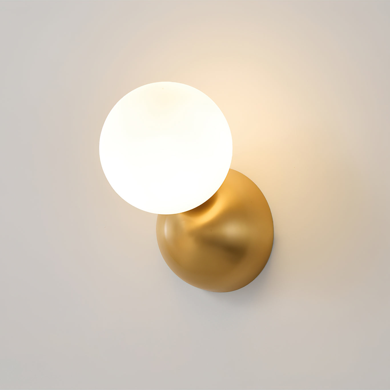 Modern Duris Wall Lamp - Energy Efficient LED Sconce Light Fixture for Bedroom, Living Room & Hallway Decor