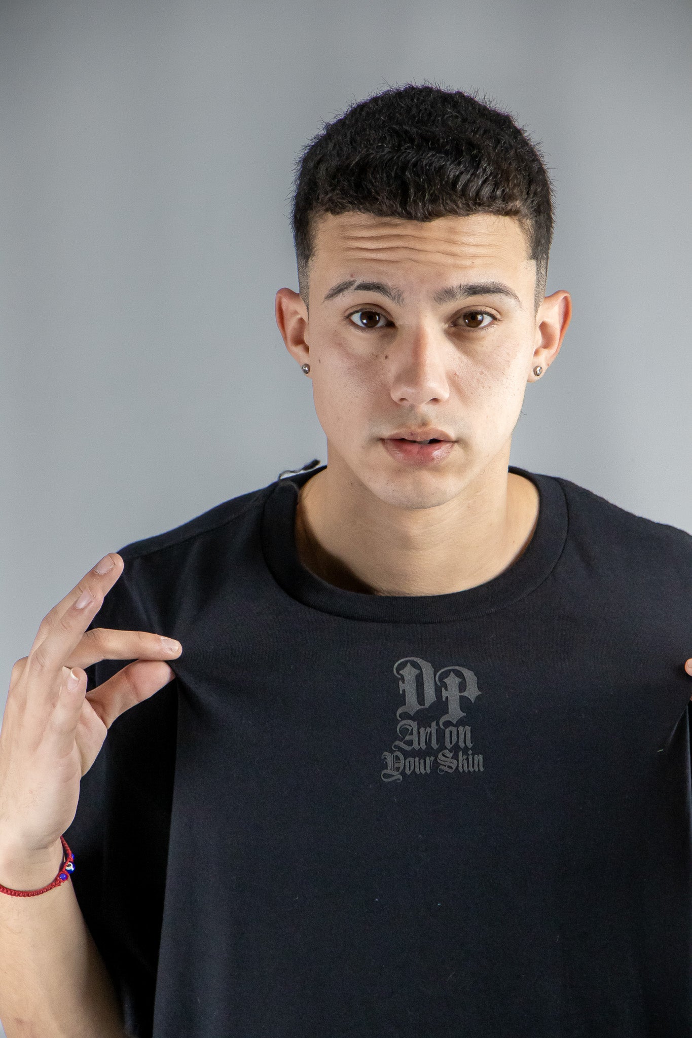 Remera Dos Padres Skull Black T-Shirt - Gothic Streetwear for Men | Perfect for Concerts, Halloween & Alternative Fashion