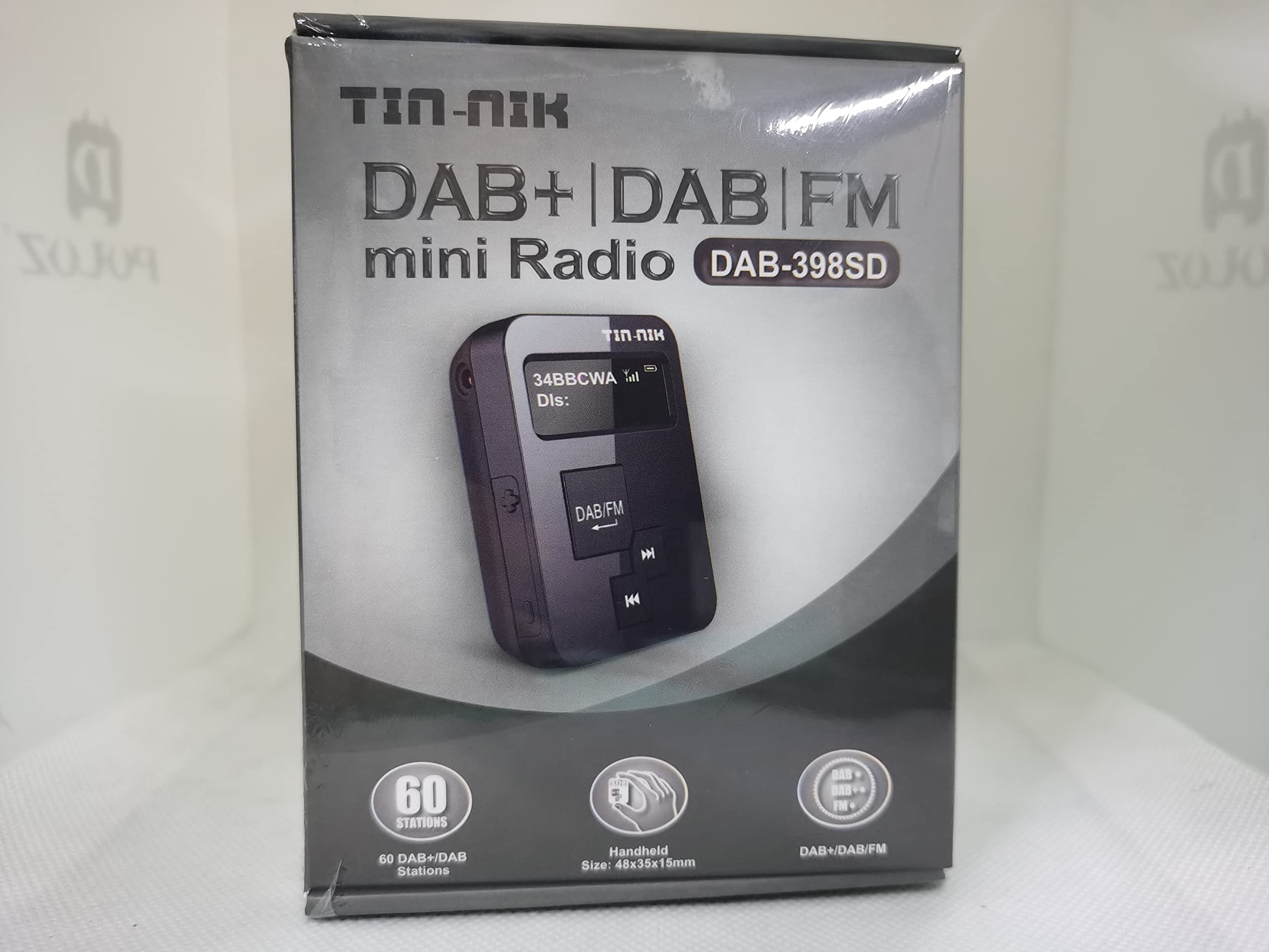 Portable DAB/DAB+/FM Digital Radio with Rechargeable Battery, OLED Display & Earphones - Compact Personal Radio for Sports, Running, Walking, Jogging, Cycling & Outdoor Activities | Perfect for Commuting, Travel & Emergency Use