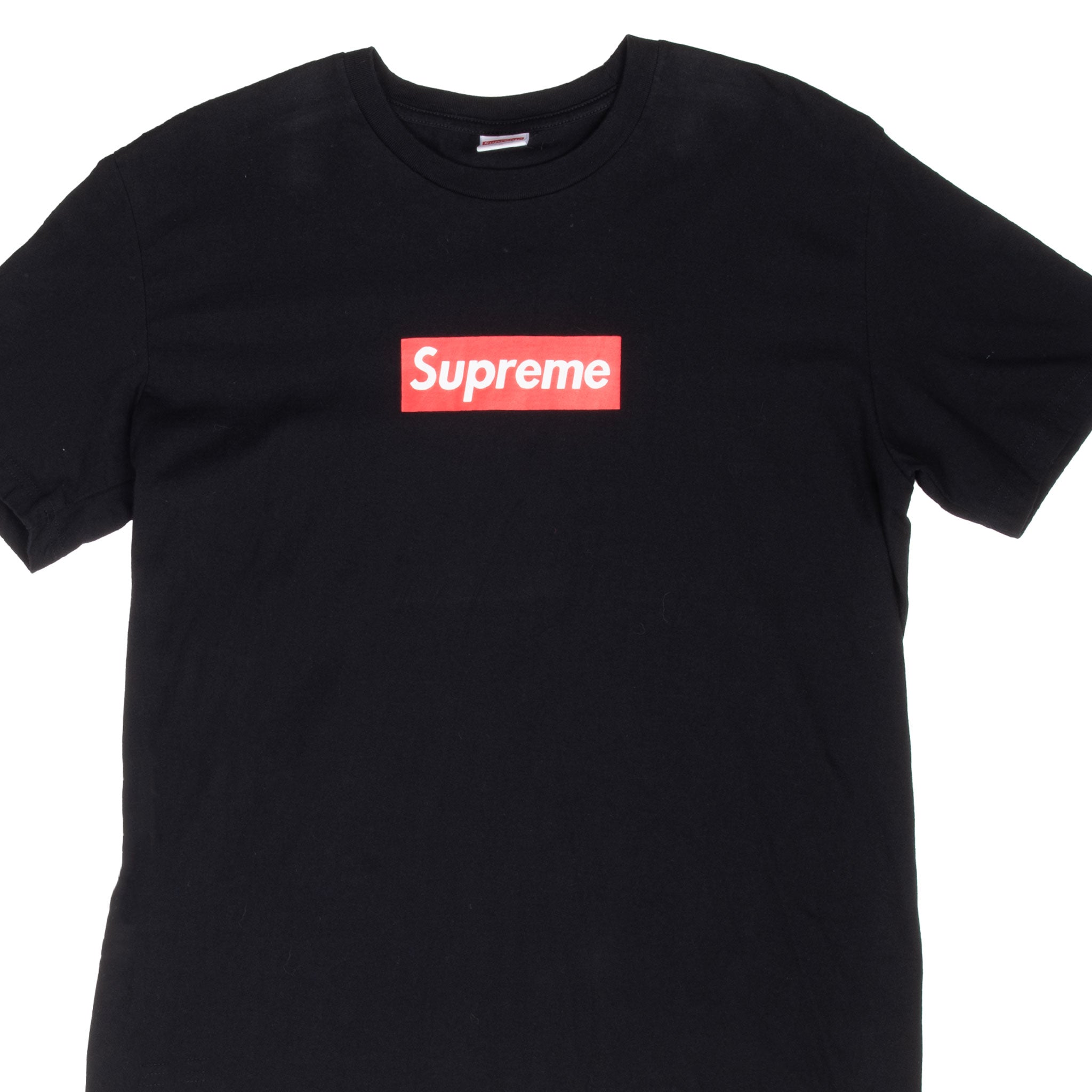 Supreme Box Logo Black T-Shirt for Men - Large Size Cotton Tee - Streetwear Fashion & Casual Wear
