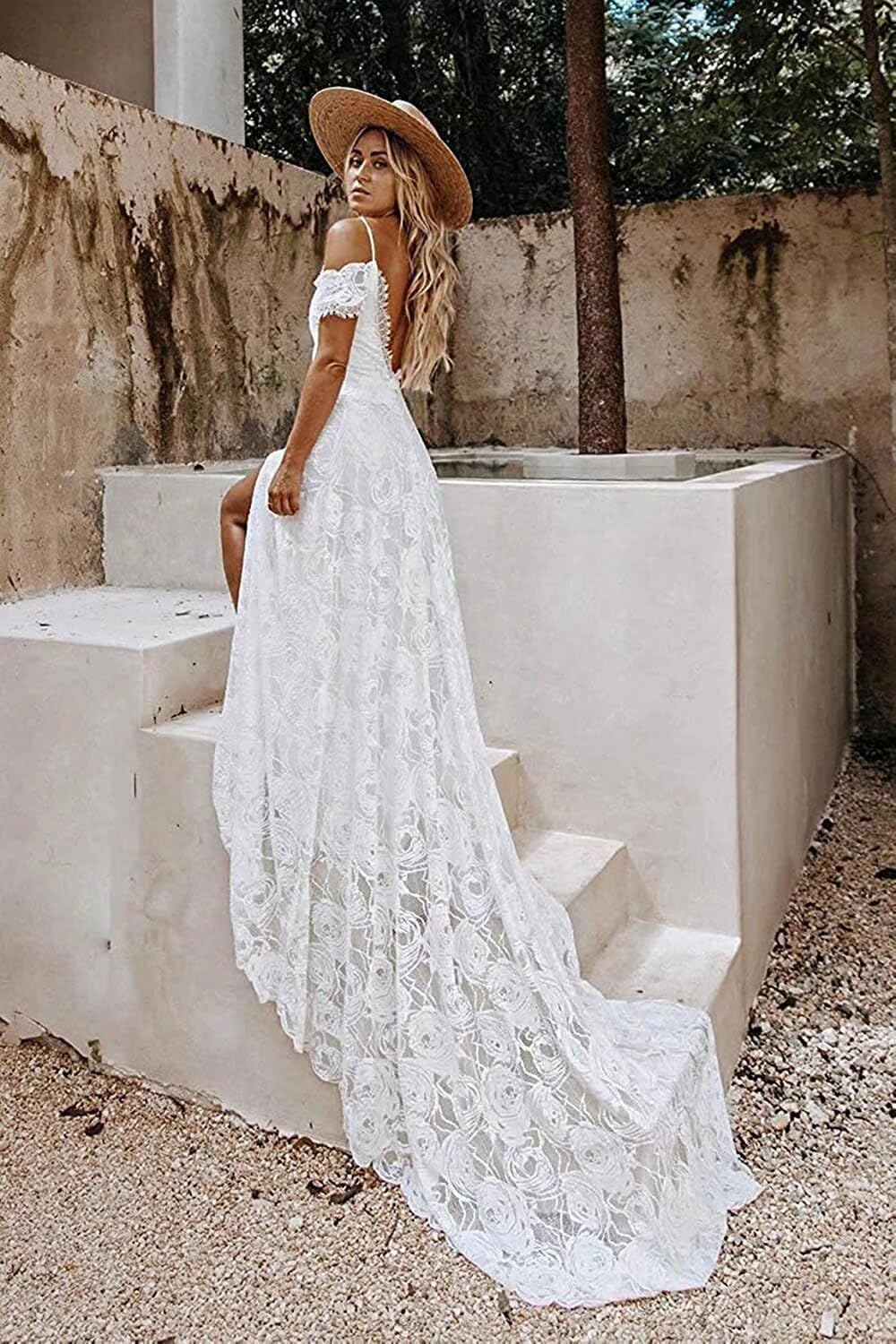 Bohemian Mermaid Wedding Dress Lace Bridal Gown with Pockets - Ivory Beach & Garden Wedding Dress for Outdoor Boho Brides