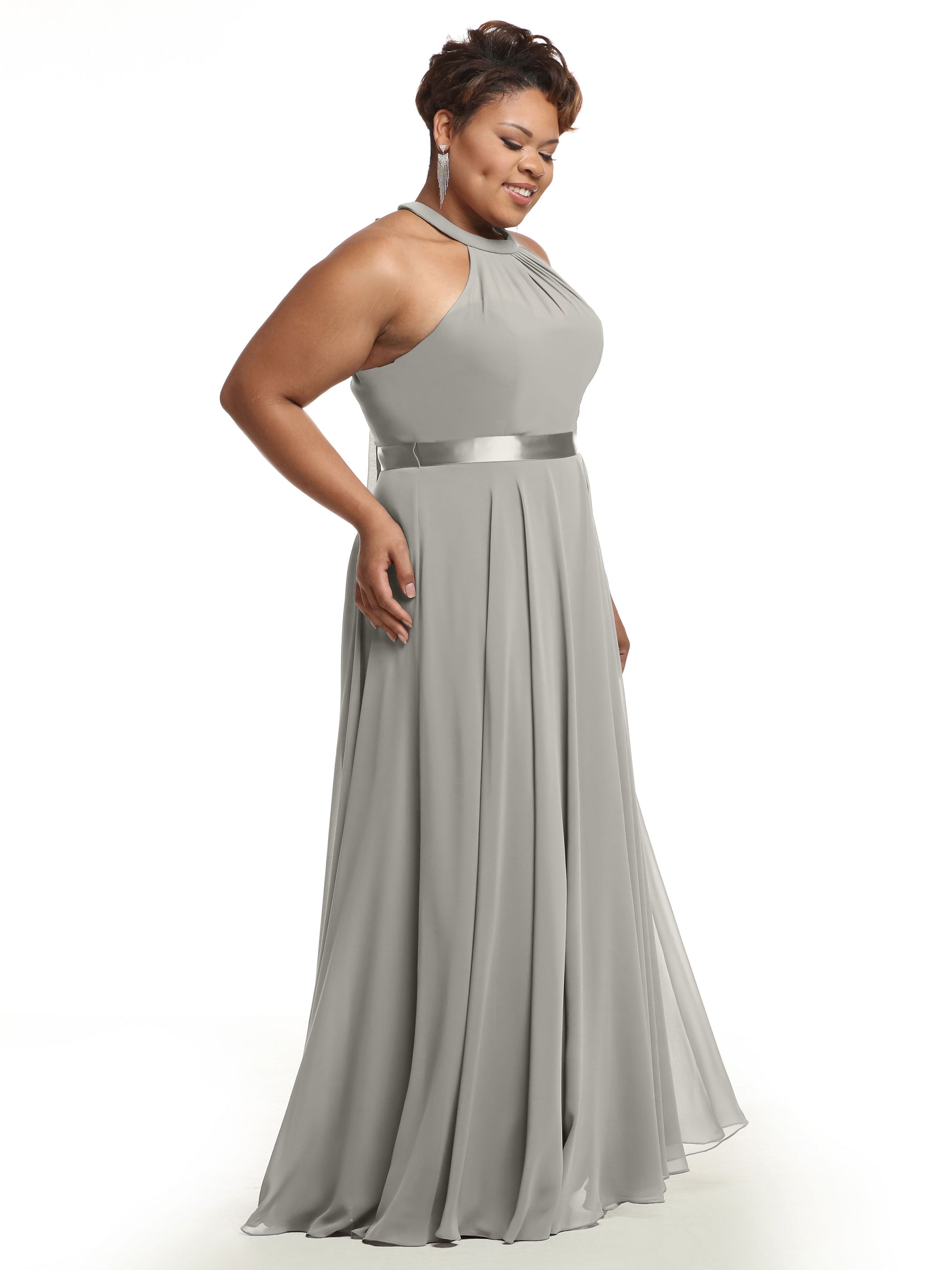 Elegant A-Line Chiffon Bridesmaid Dress with Halter Neckline - Perfect for Weddings, Formal Events & Special Occasions