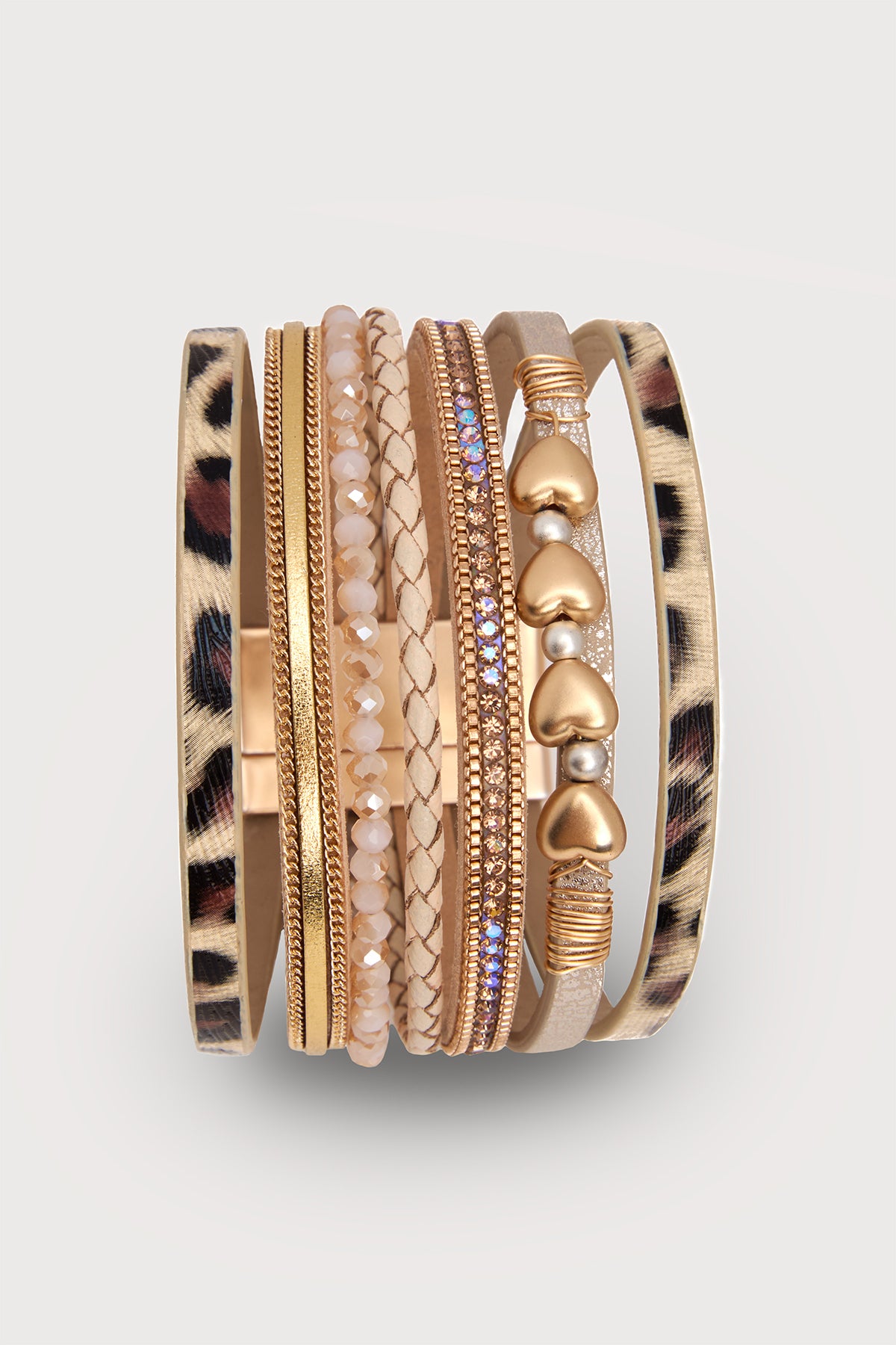 Leopard Heart Leather Bracelet for Women - Stylish Animal Print Fashion Bracelet for Casual Wear & Boho Outfits