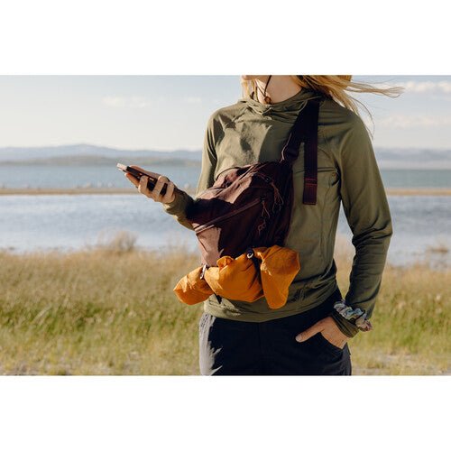 Peak Design Outdoor Sling 7L Eclipse - Waterproof Camera Bag for Travel & Hiking - Compact Crossbody Backpack for DSLR, Mirrorless & Photography Gear (Black) - Perfect for Adventure, Commuting & Everyday Use