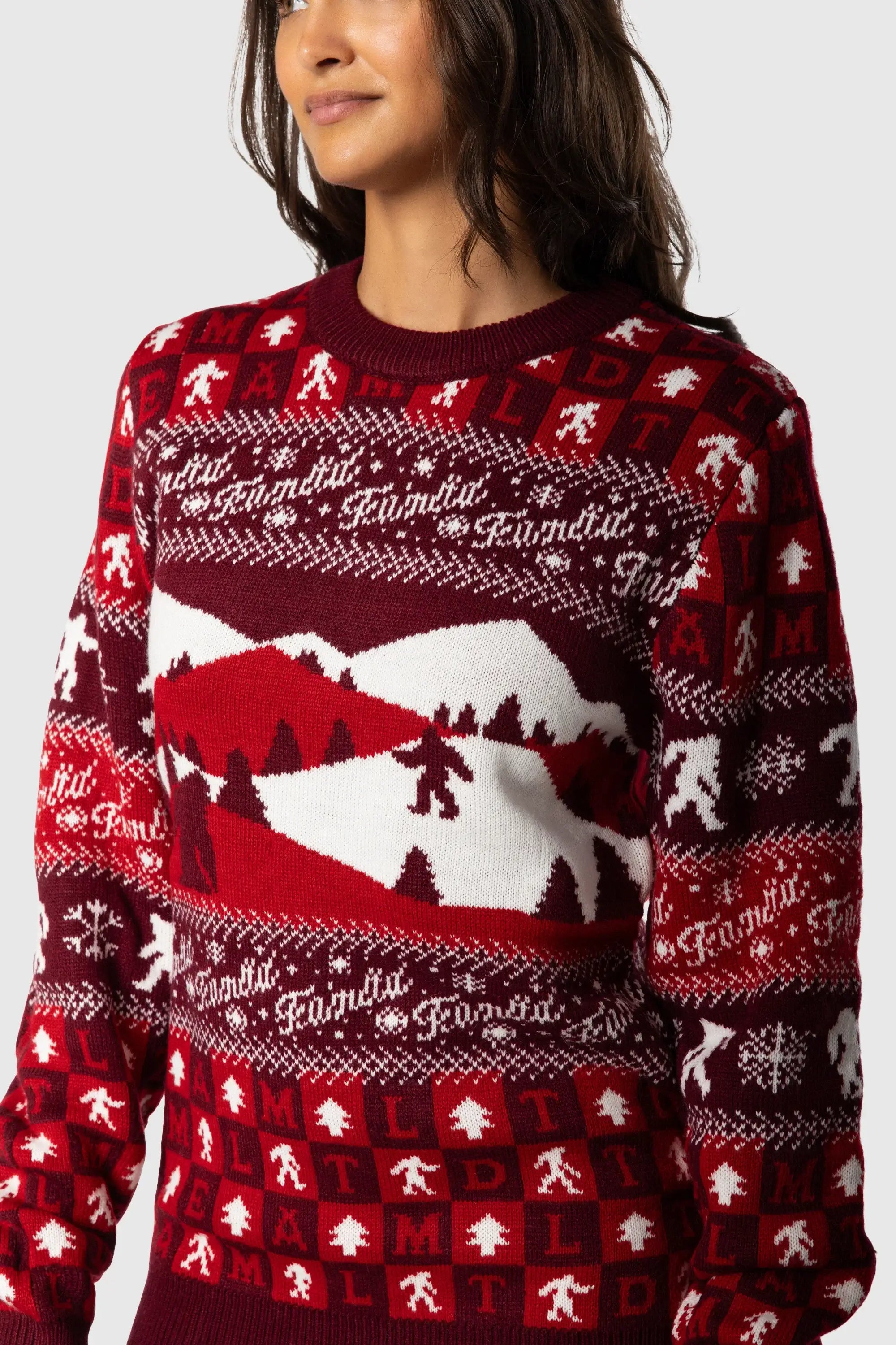 YETI Party Sweater - Warm & Cozy Pullover for Winter Holidays, Christmas & Festive Gatherings - Perfect for Outdoor Events & Casual Wear