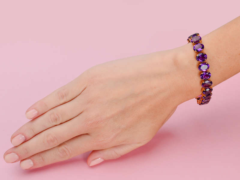 Royal Purple Amethyst Bracelet for Women - Healing Crystal Jewelry for Stress Relief & Positive Energy - Elegant Gift for Birthday, Meditation & Spiritual Wellness
