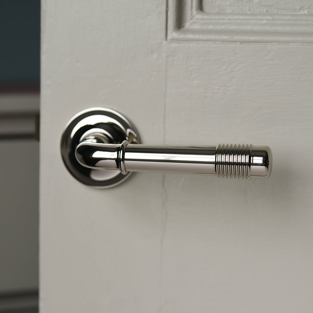 Polished Nickel Crest Lever Door Handles with Concealed Rose - Elegant & Durable Hardware for Interior Doors, Bedrooms, Bathrooms & Cabinets