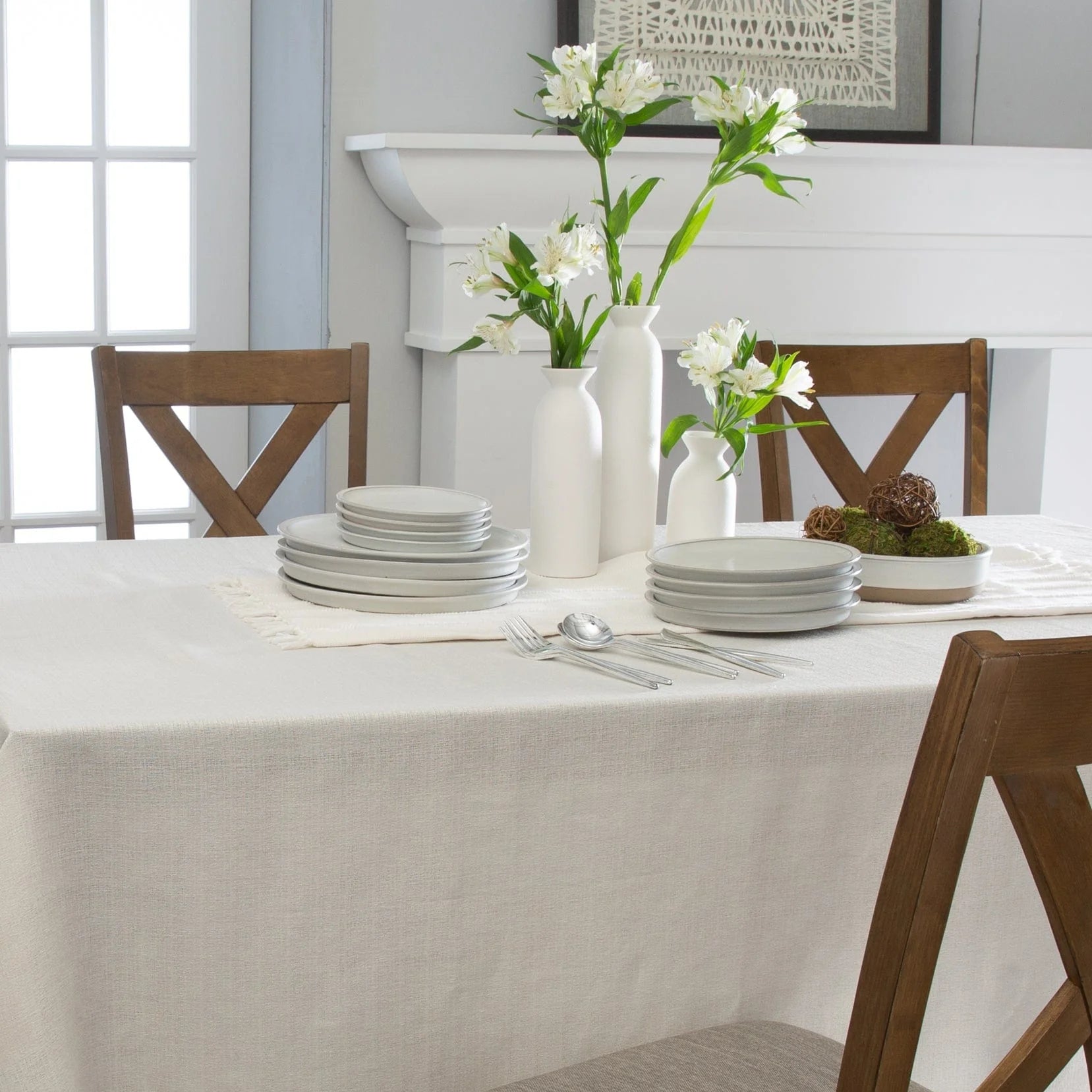 Premium White Waterproof Polyester Tablecloth - Spill & Stain Resistant, Wrinkle-Free, Heavy Duty - Perfect for Dining, Parties, Weddings & Outdoor Events