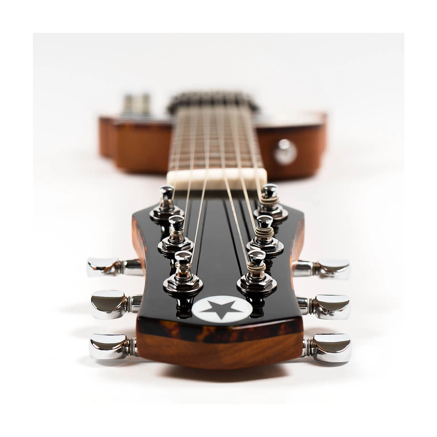 Blackstar Travel Guitar with Gig Bag - Compact & Portable Acoustic Electric Guitar for Travel, Camping & Busking - White