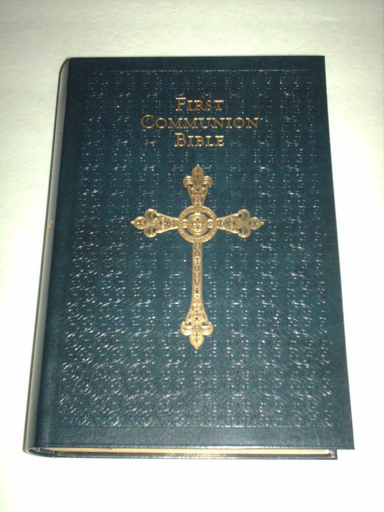 First Communion Bible for Kids - Personalized Religious Gift for Boys & Girls - Ideal for Baptism, Confirmation & Sunday School - Engraved Cover & Ribbon Marker