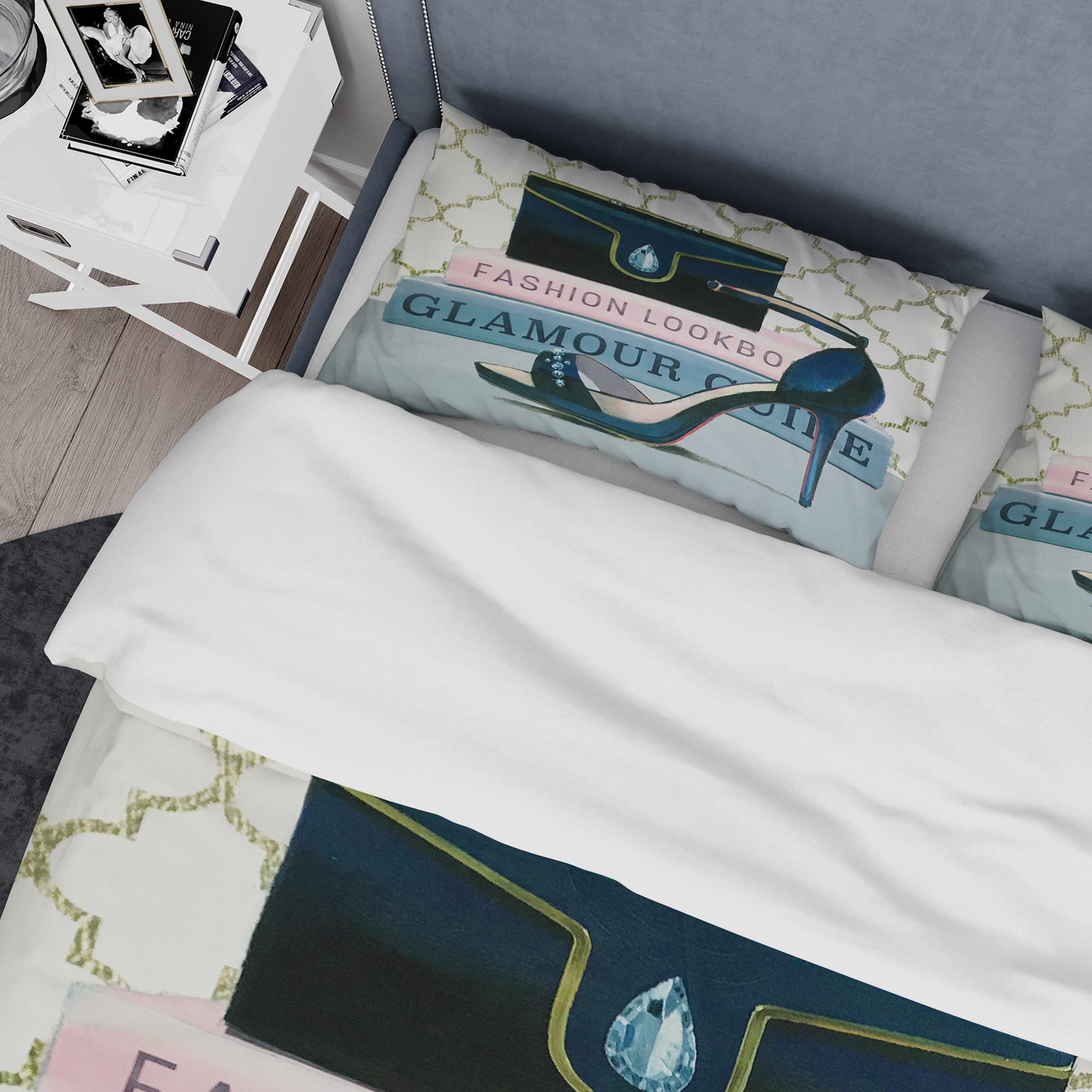 DesignQ Glam Fashion High Heels VI Traditional Duvet Cover Set - Gold Twin Size 3-Piece Bedding Set for All Seasons | Luxury Bedroom Decor, Guest Room Essentials & Cozy Home Styling