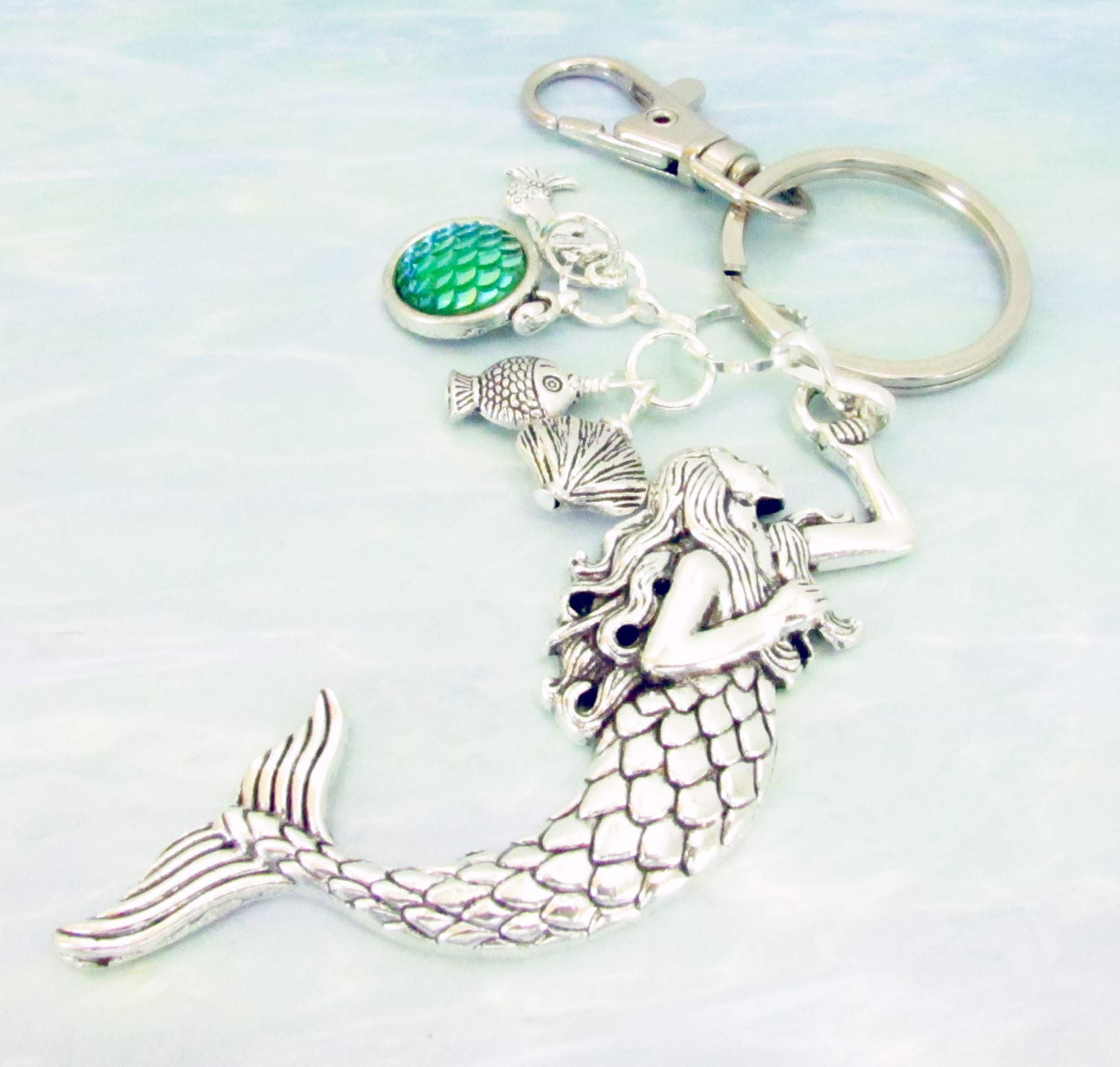 Mermaid Keychain with Fish Scale Pendant - Ocean Themed Keyring - Beach Inspired Gifts for Women - Tropical Car Accessories - Birthday Gifts for Mom - Perfect for Beach Vacations, Summer Outings & Mermaid Lovers