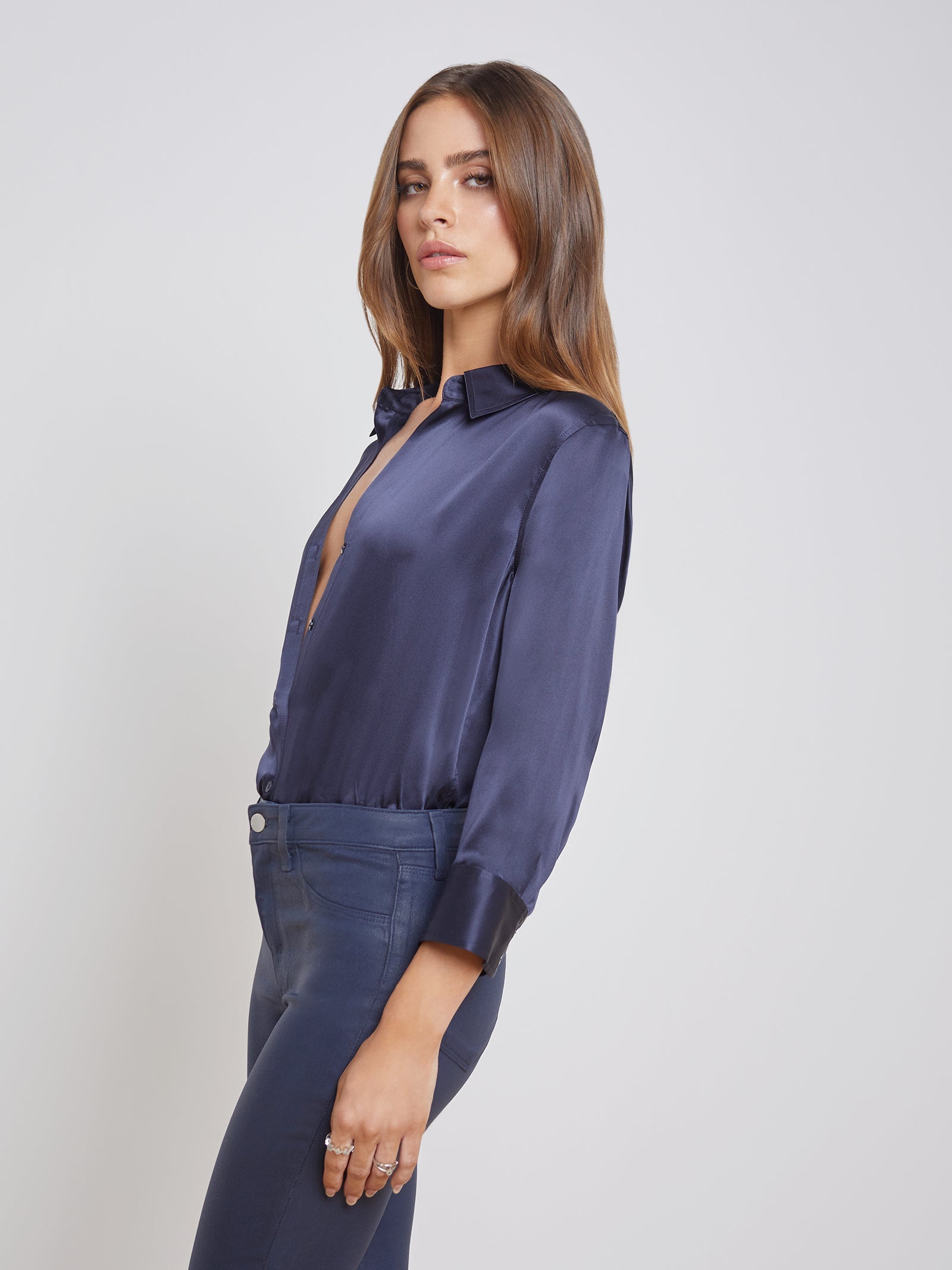 L'Agence Women's Dani Blouse - Elegant Flowy Top for Work, Date Night & Casual Outfits | Chic & Comfortable Blouse for Women