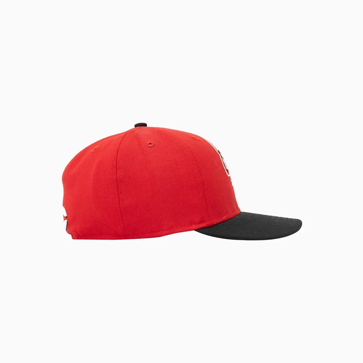 Official Cincinnati Reds MLB 59FIFTY Fitted Baseball Cap - Adjustable Snapback Hat for Men & Women - Perfect for Games, Sports & Casual Wear