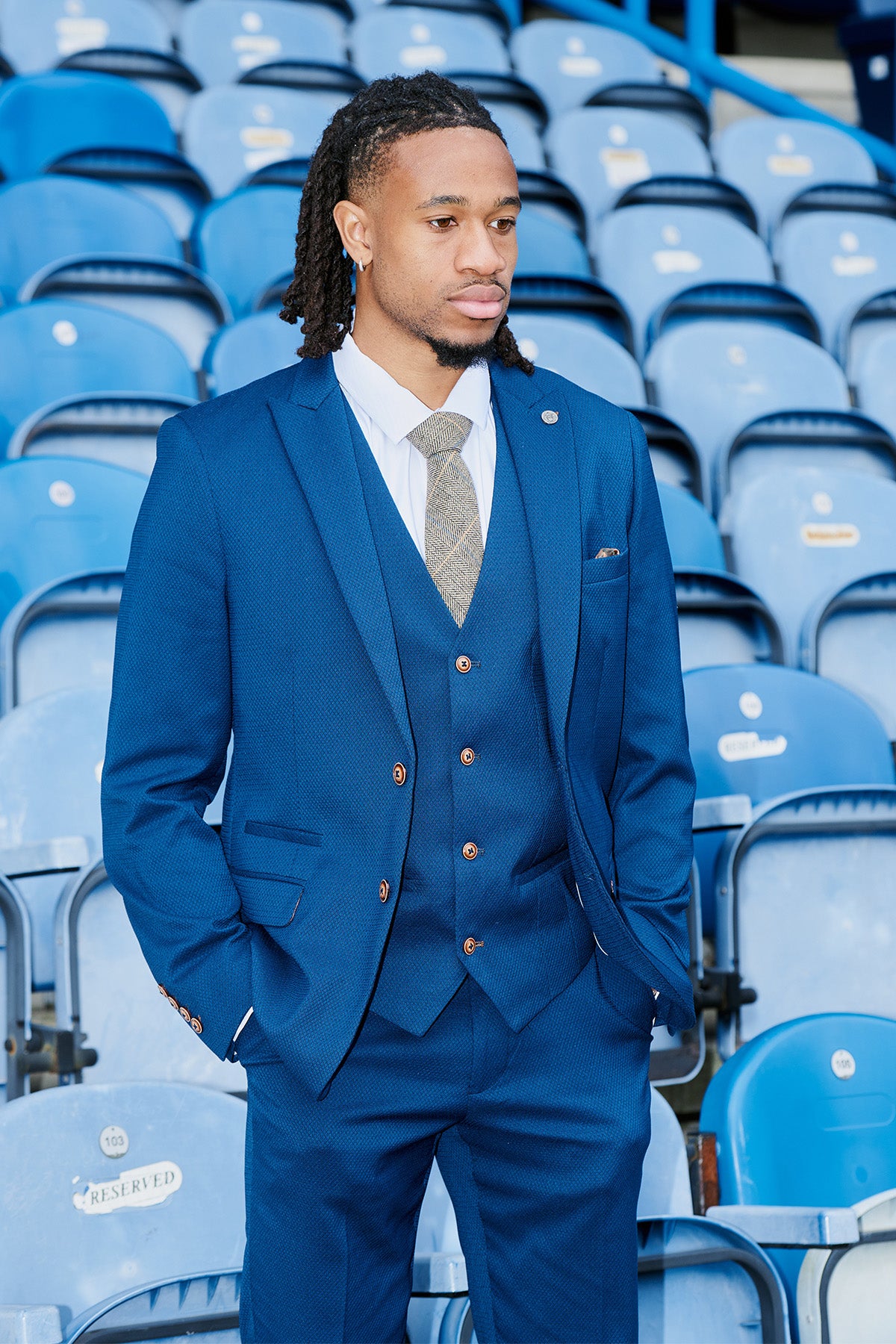 Huddersfield Town AFC MAX Royal Blue Suit - David Kasumu Matchday Suit for Men - Perfect for Football Matches, Weddings & Formal Events