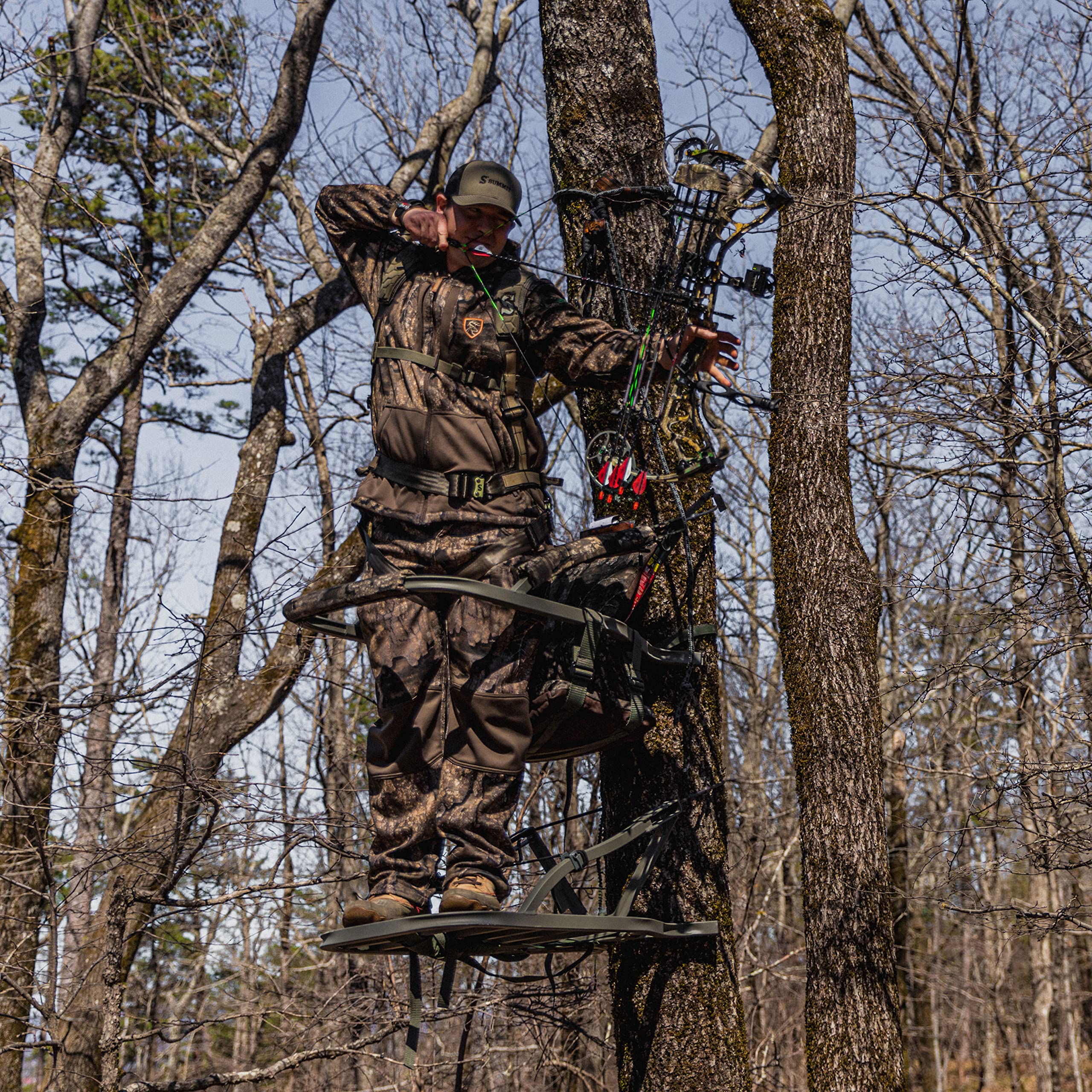 Summit Treestands Viper SD Climbing Treestand - Lightweight Hunting Stand with Comfortable Seat | Camouflage Pattern for Deer Hunting & Outdoor Adventures