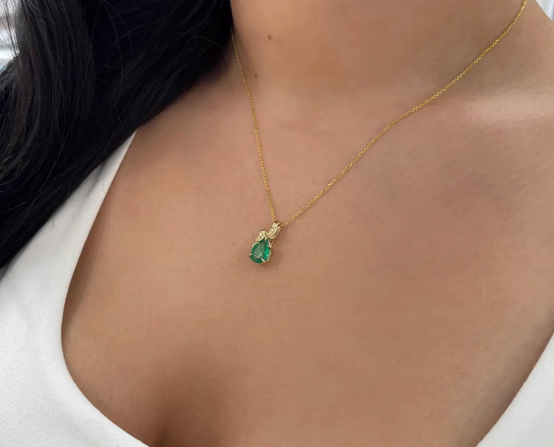 1.25 Carat Natural Pear Cut Emerald Floral Pendant Necklace for Women - Elegant Jewelry Gift for Brides, Anniversary & Special Occasions