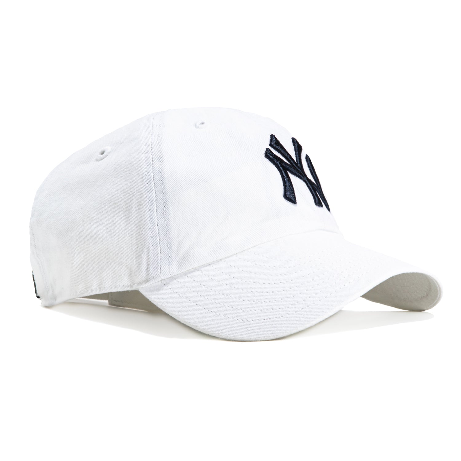47 Brand New York Yankees Cleanup Adjustable Baseball Cap - White & Navy - Perfect for Games, Outdoor Activities & Fan Collections