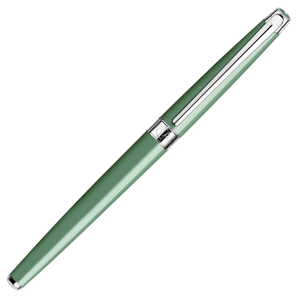 Caran d'Ache Special Edition Slim Leman Fountain Pen - Premium Swiss Writing Instrument with Vert de Gris Ink - Perfect for Business Signatures, Journaling & Luxury Gift Giving
