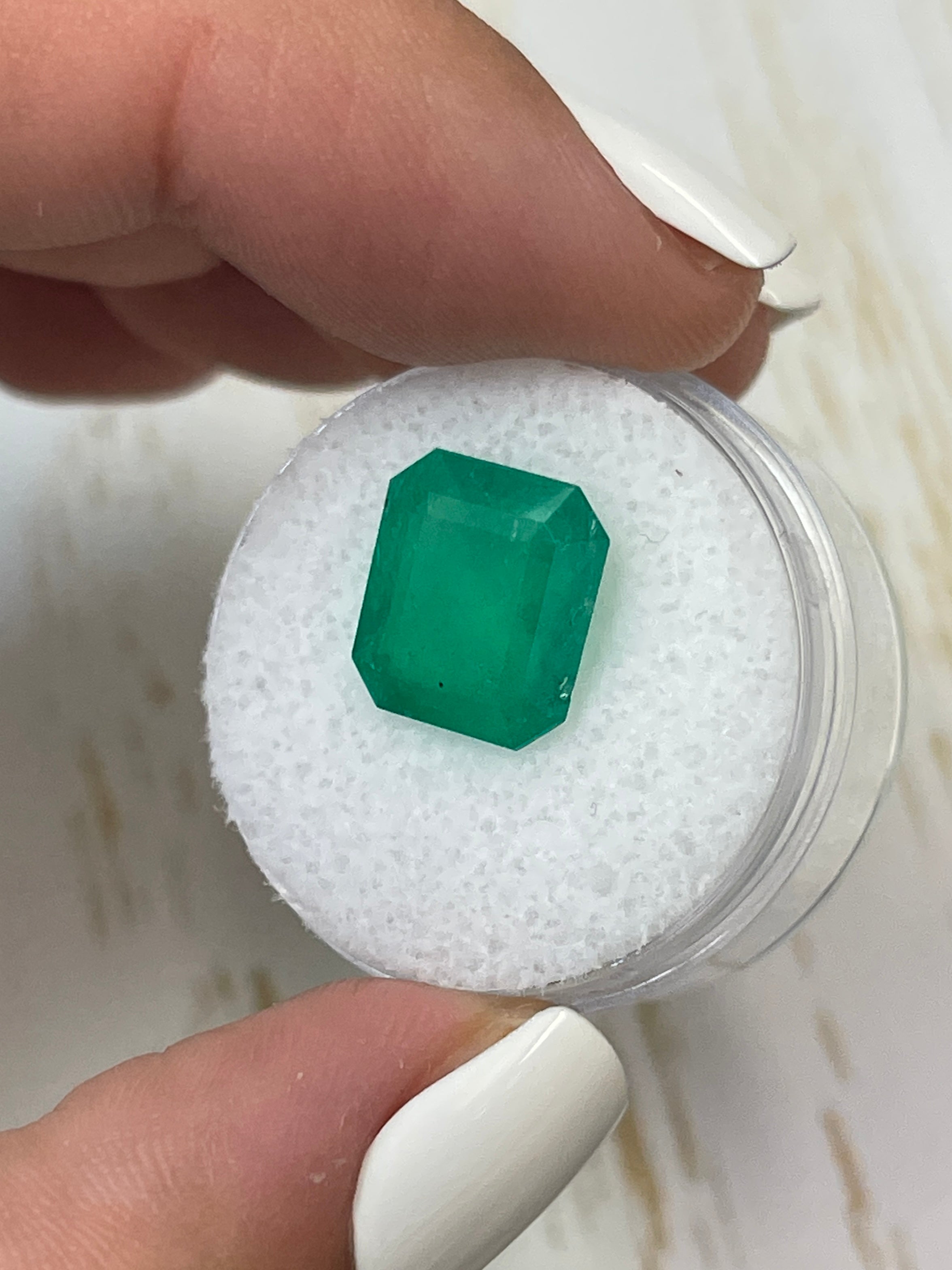 4.56 Carat Natural Loose Colombian Emerald Gemstone - 11.5x10.5mm Emerald Cut for Jewelry Making, Engagement Rings & Luxury Gifts