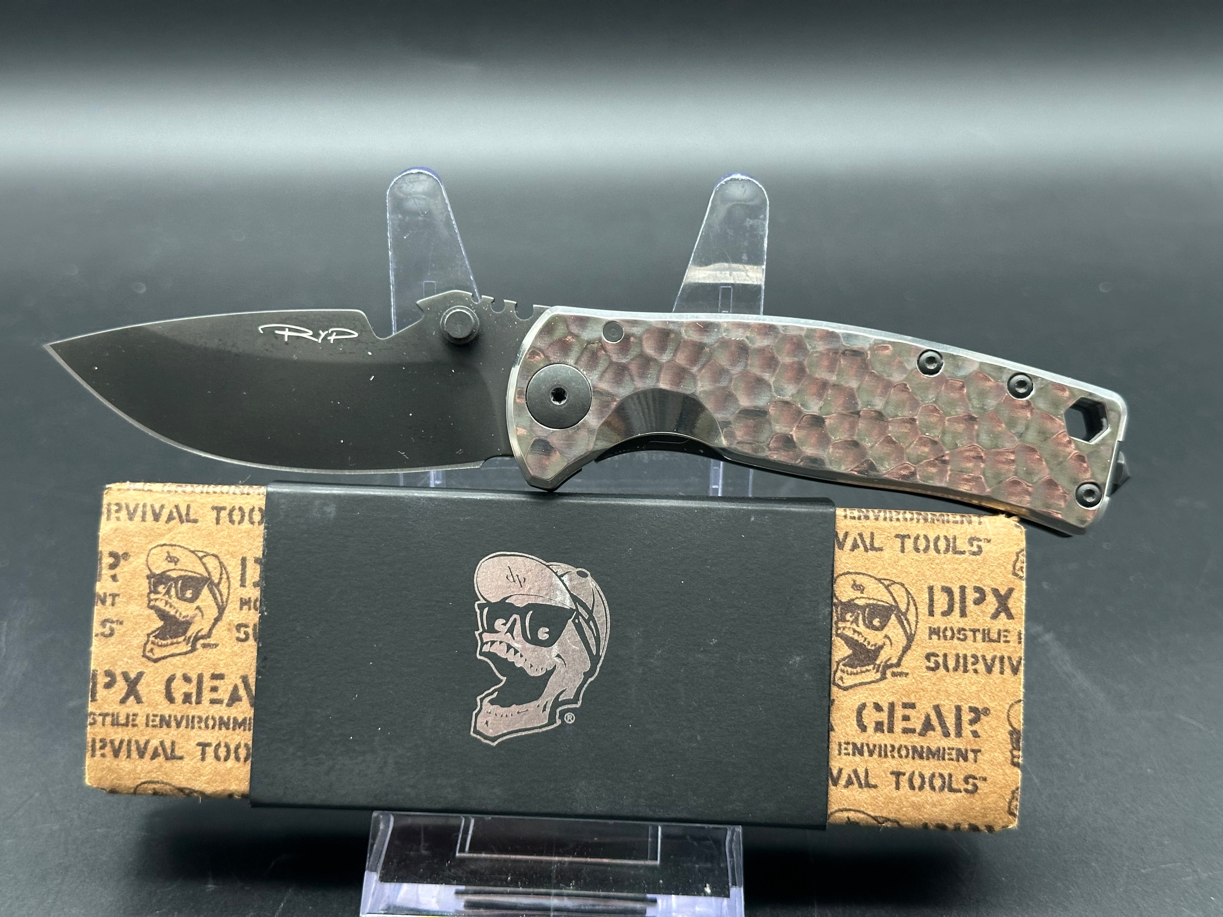 DPX HEST/F Urban EDC Folding Knife - Silver Hammertone Finish, 2.9