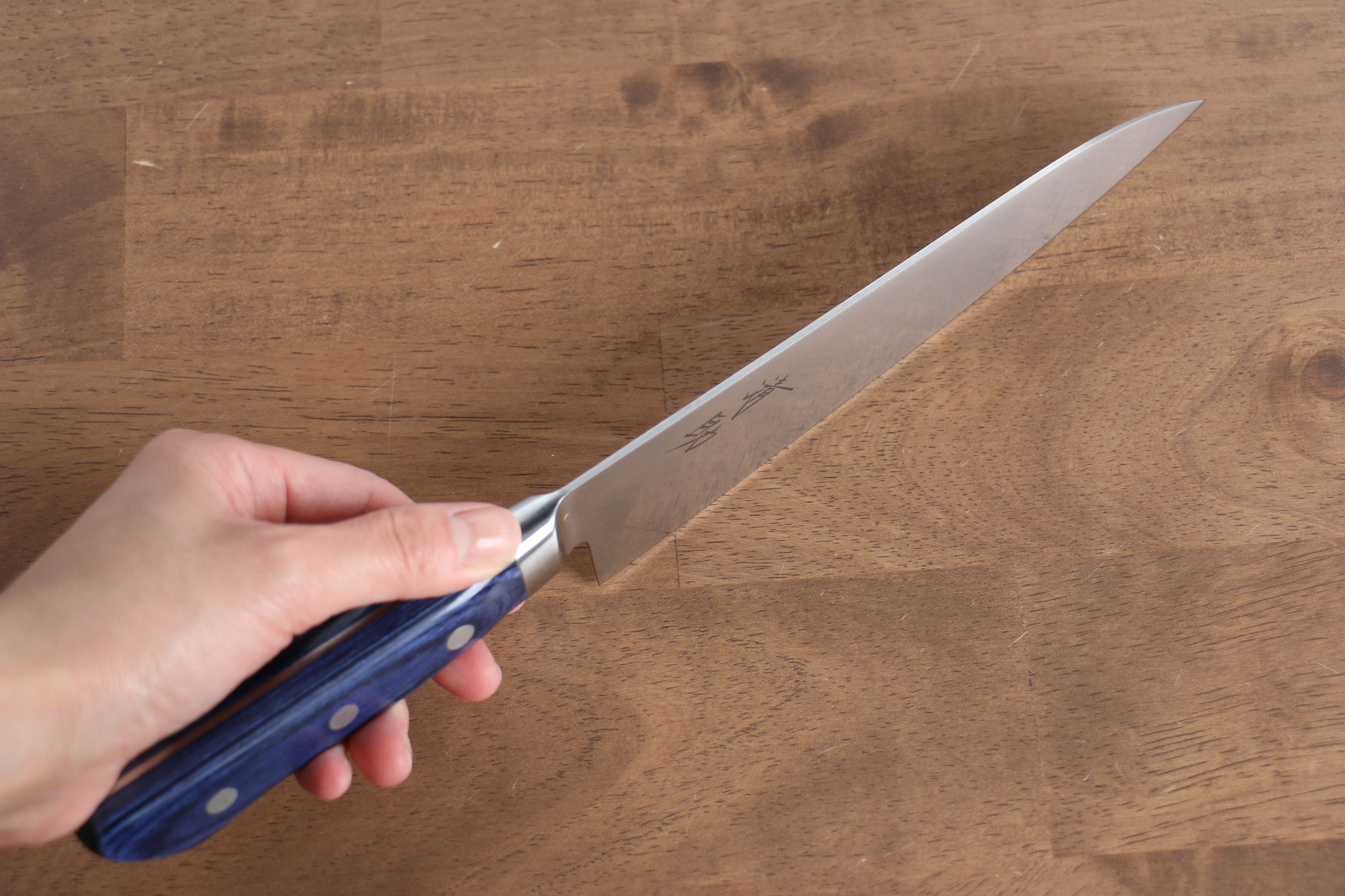Premium Seisuke Seiten Molybdenum Gyuto Knife 180mm - Japanese Chef's Knife with Blue Pakka Wood Handle - Perfect for Sushi, Meat Cutting & Professional Kitchen Use