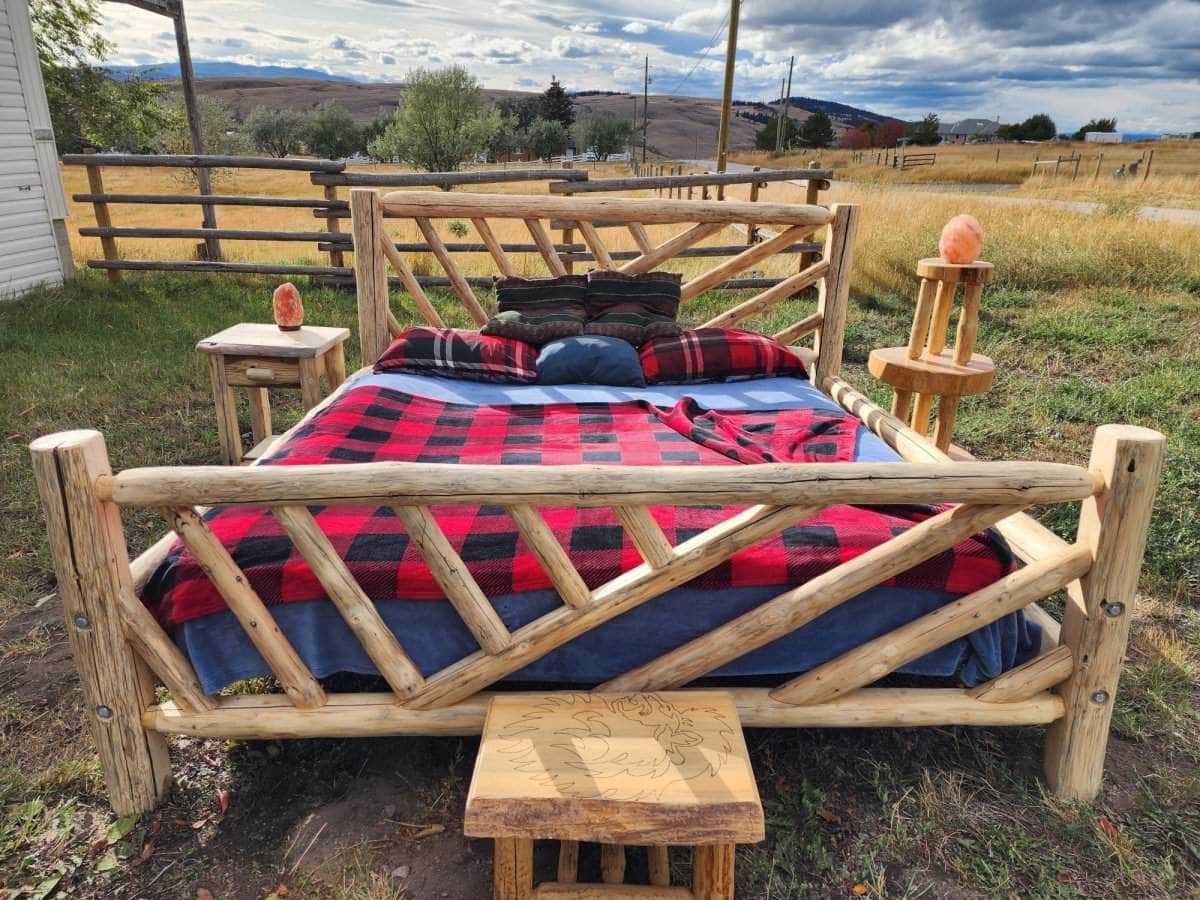 Yellowstone Solid Wood Log Cabin Bed Frame - Queen, King, Full, Twin & California King Sizes - Rustic Bedroom Furniture for Cabin, Lodge & Farmhouse Decor