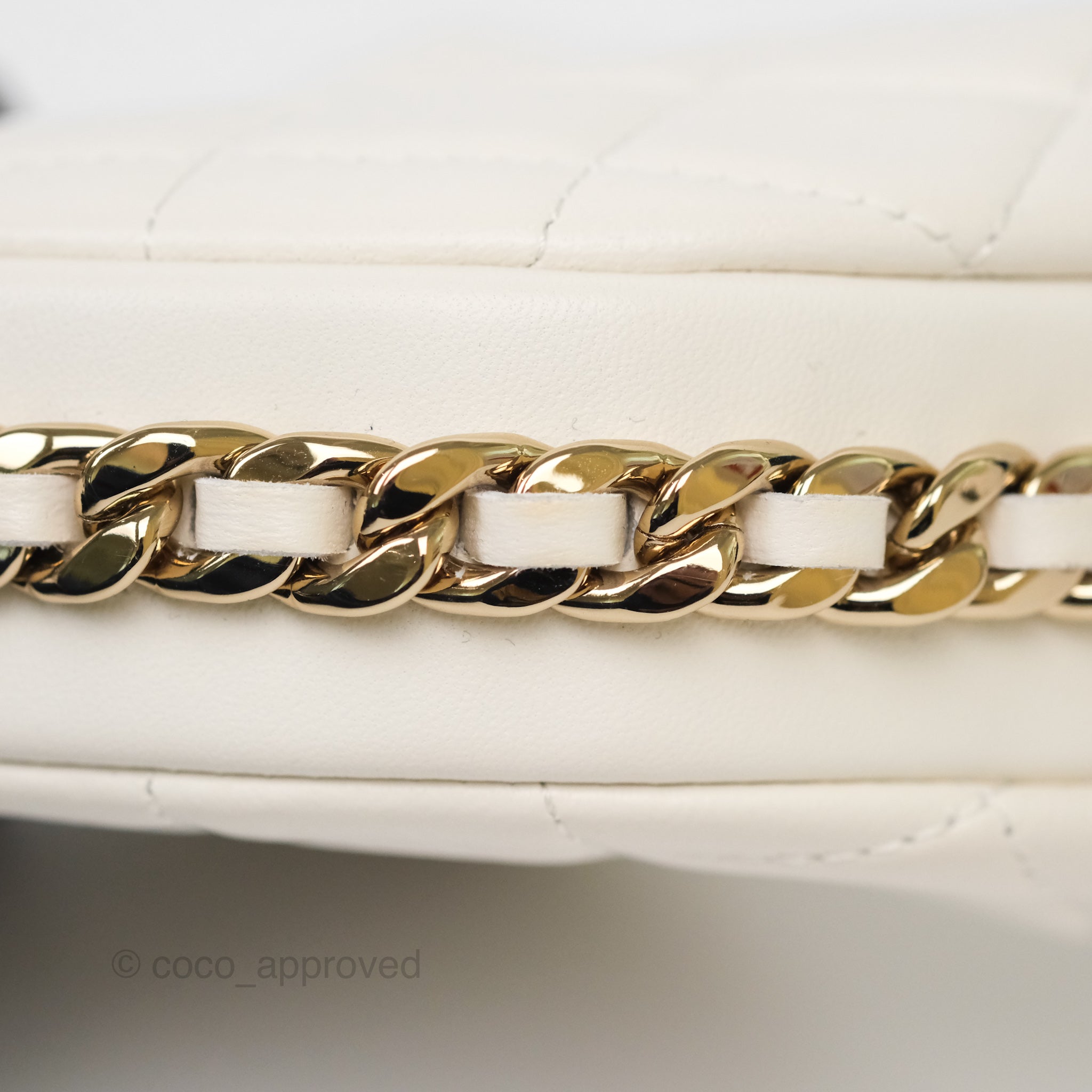 Chanel Chain Around Mini Hobo Bag in White Lambskin Leather with Gold Hardware 23C - Perfect for Evening Events & Luxury Fashion Accessories