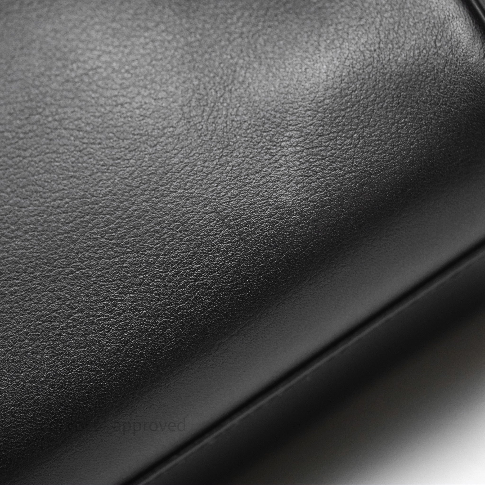 Authentic Hermès Kelly Messenger PM Bag 89 Noir Evergrain with Palladium Hardware - Luxury Crossbody Bag for Women | Perfect for Work, Travel & Everyday Elegance