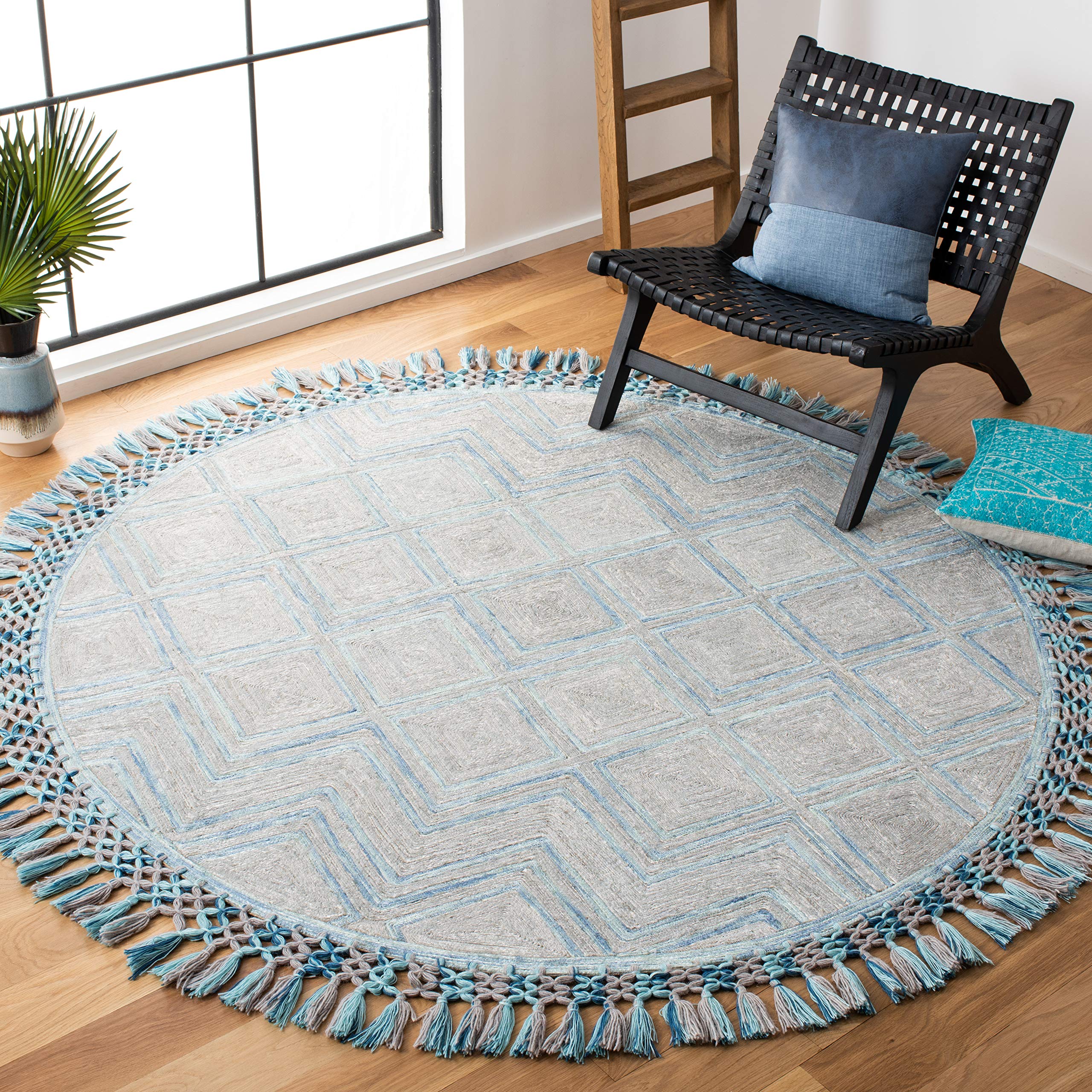 SAFAVIEH Sahara Collection 6-Foot Round Handmade Boho Area Rug - Grey & Aqua Tassel Design for Living Room, Bedroom & Boho Decor