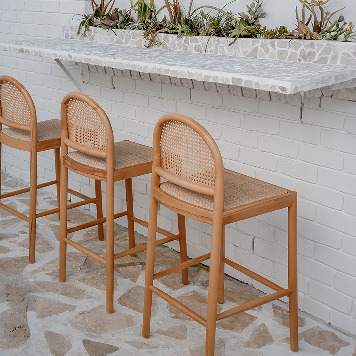 Rattan Bar Stool with Arch Back - Natural Woven Capri Style Counter Height Stool for Kitchen Island, Breakfast Nook & Outdoor Patio Seating