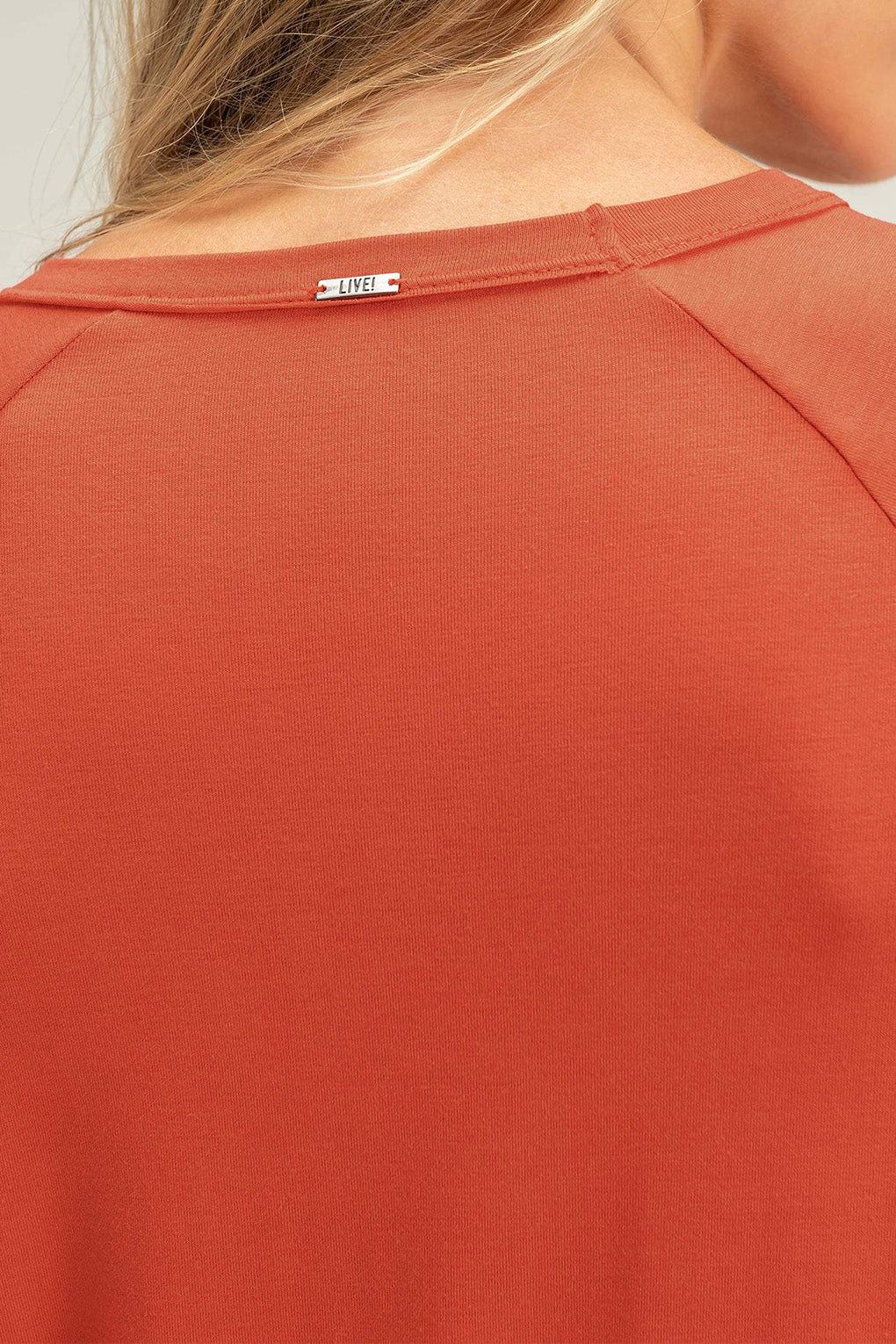 Flow Long Sleeve T-Shirt for Men & Women | Comfortable Casual Wear | Perfect for Yoga, Running & Everyday Outfits