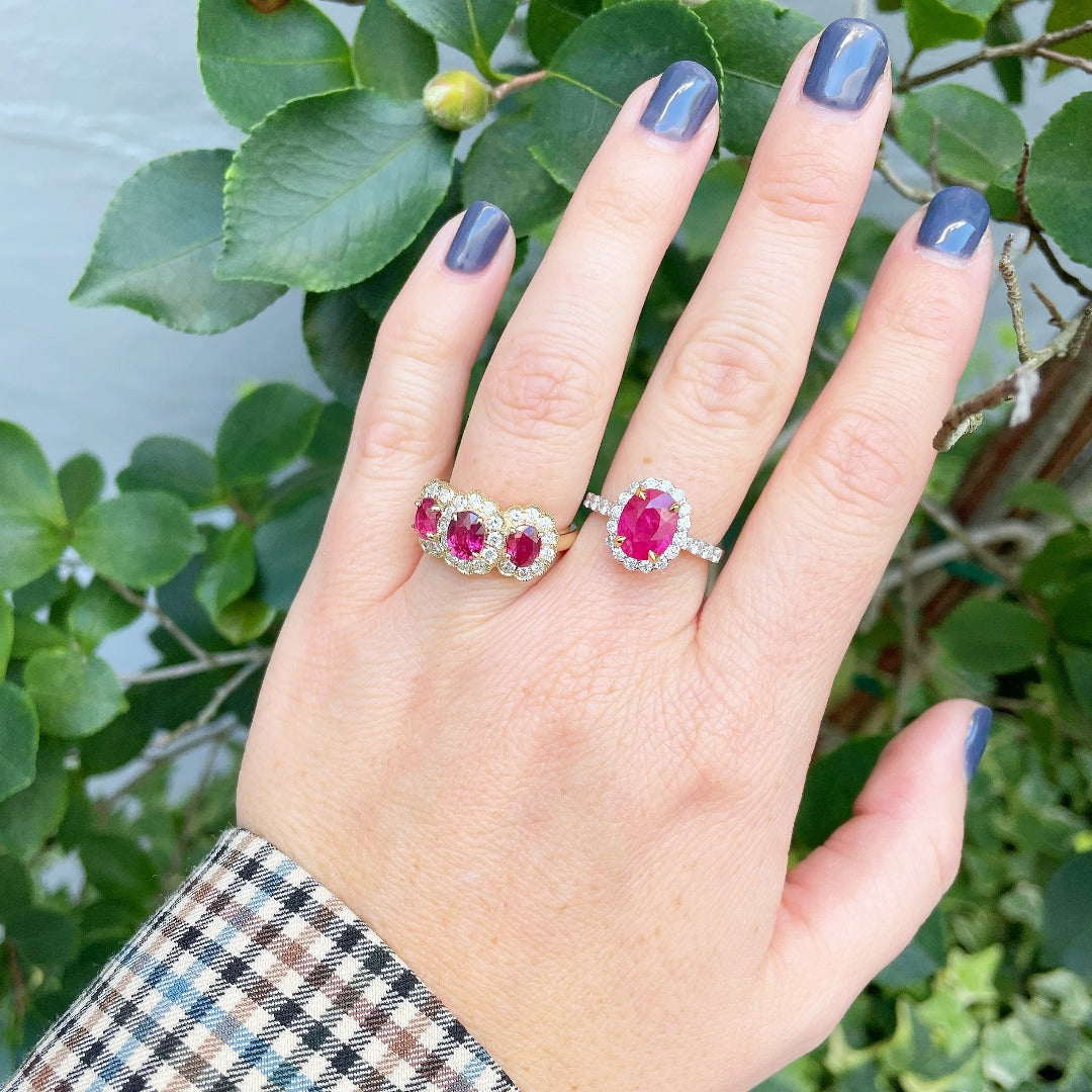 Exquisite Three Stone Oval Ruby & Diamond Halo 14K Yellow Gold Engagement Ring for Women - Perfect for Proposals, Anniversaries & Special Occasions