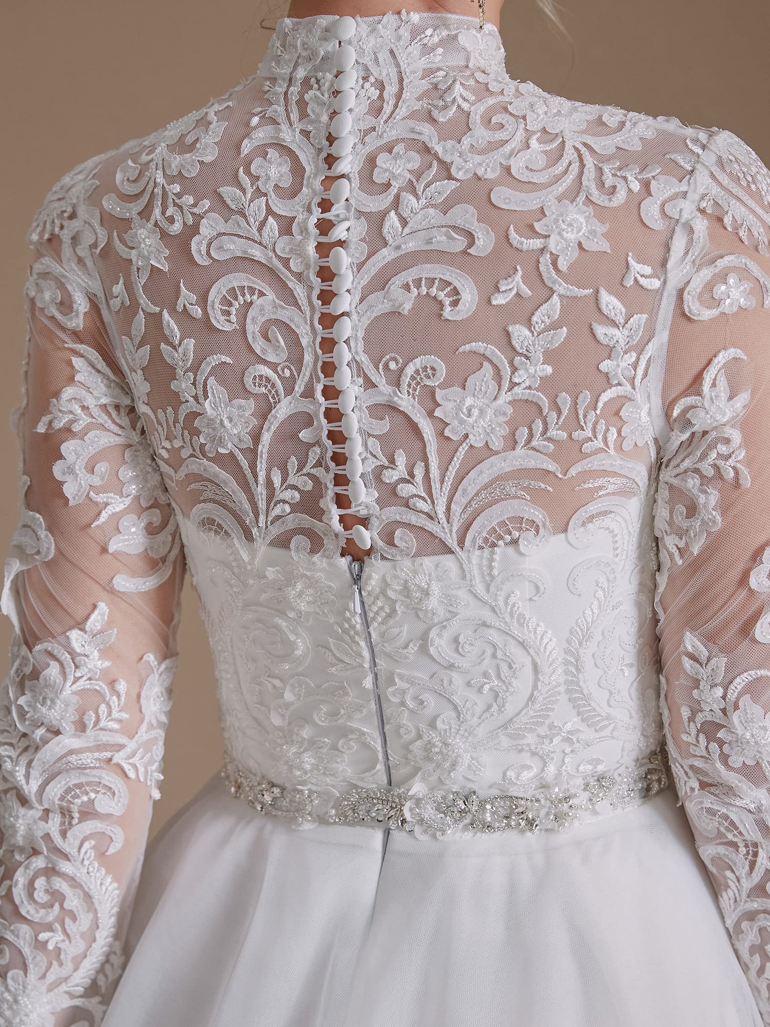 2022 Elegant Lace Appliques Chiffon Wedding Dress for Bride - Long Sleeve Beach Bridal Gown | Perfect for Beach Weddings, Outdoor Ceremonies & Romantic Photoshoots