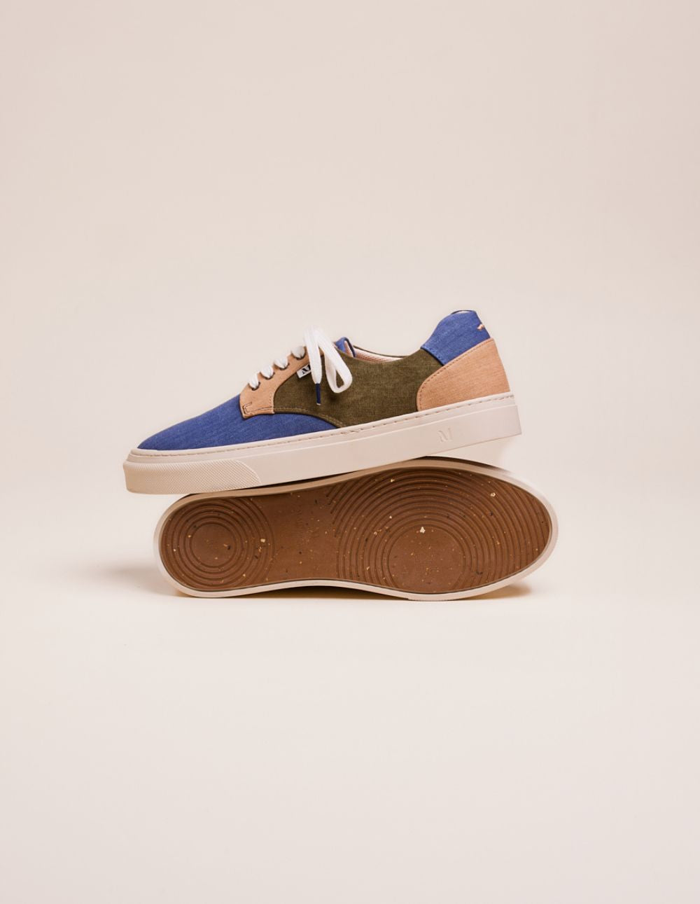 Alexandre Low Baskets in Blue Gray, Beige & Khaki Canvas - Casual Sneakers for Men & Women | Perfect for Everyday Wear, Street Style & Light Outdoor Activities