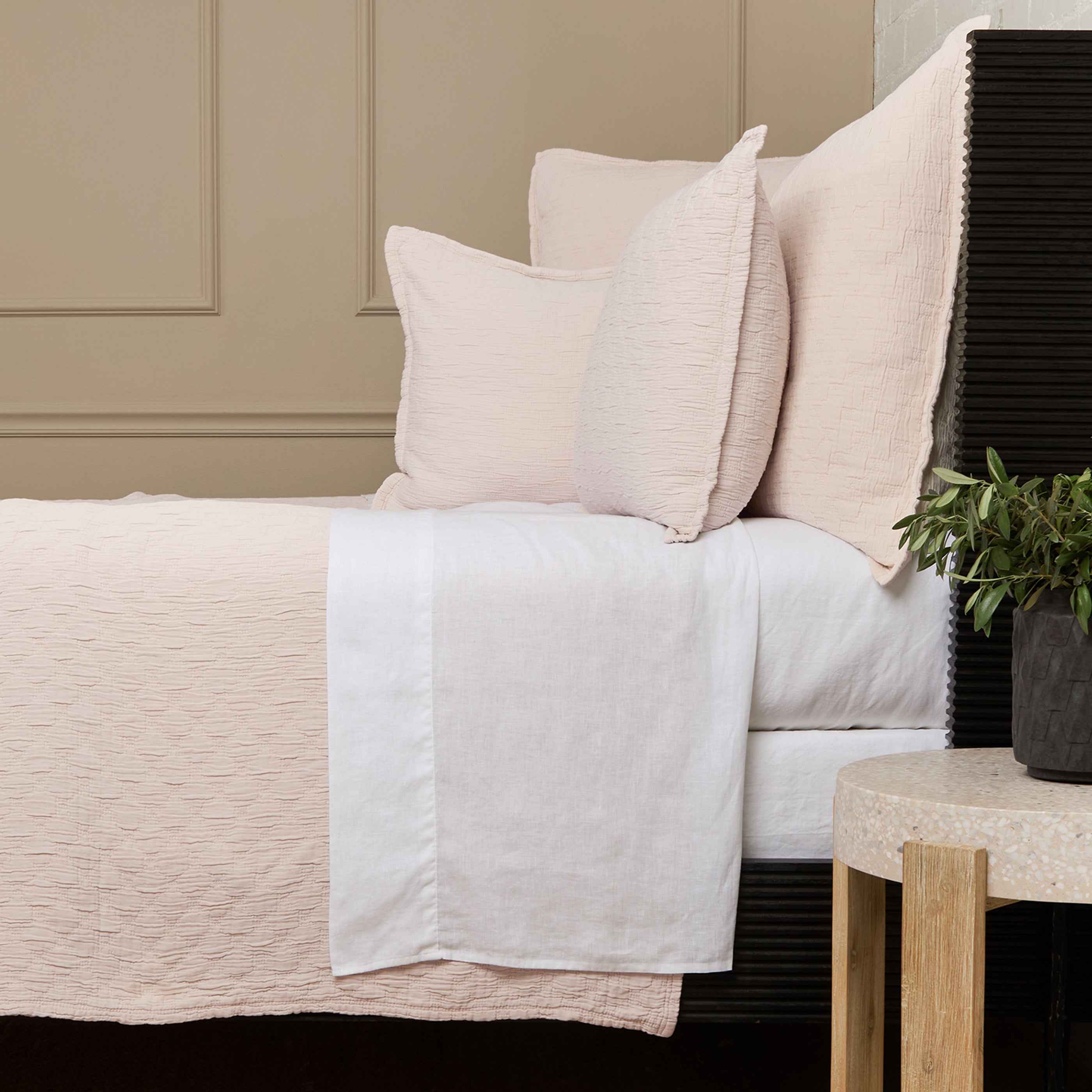 Ojai Matelasse Collection - Luxury Quilted Bedding Set for Home Decor | Perfect for Master Bedroom, Guest Room & Cozy Retreats