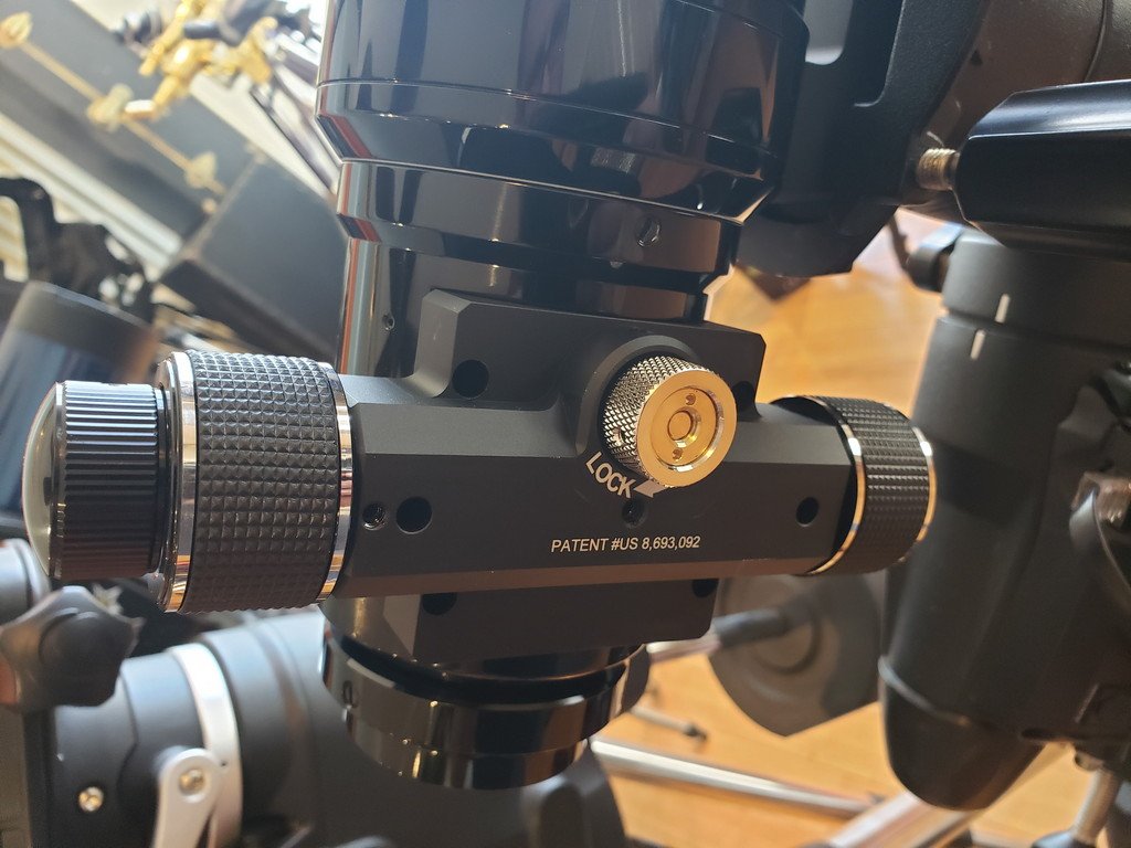 SkyRaider 80mm ED APO Refractor Telescope Bundle - High-Performance Apochromatic Lens for Astrophotography & Stargazing - Perfect for Backyard Astronomy, Night Sky Observation & Celestial Photography