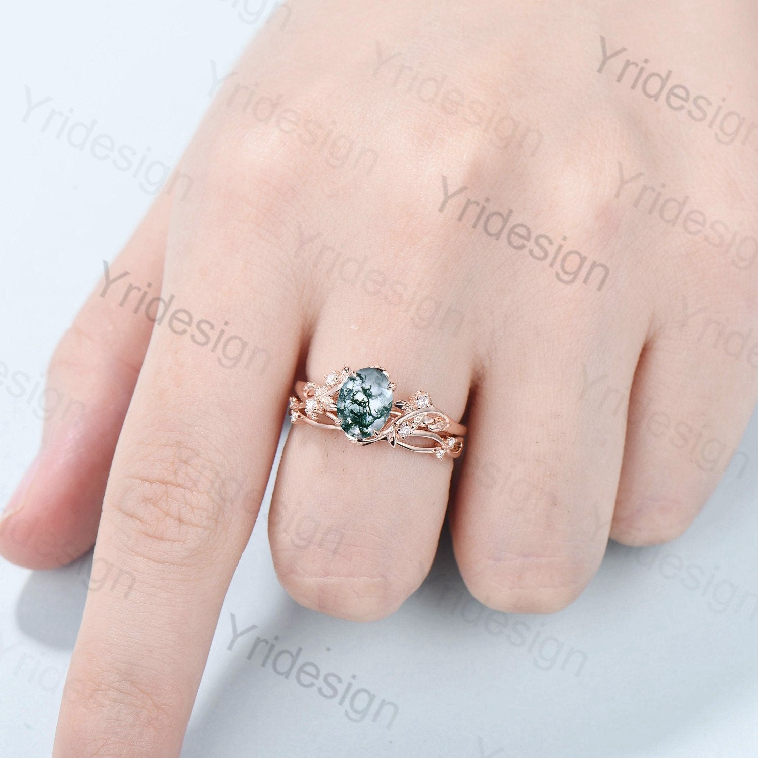 1.5CT Oval Moss Agate Ring Set with Cluster Diamonds - Nature Inspired Aquatic Agate Wedding Ring - Vintage Crystal Engagement Ring in 14K Rose Gold - Perfect for Beach Weddings, Boho Bridal Jewelry & Anniversary Gifts