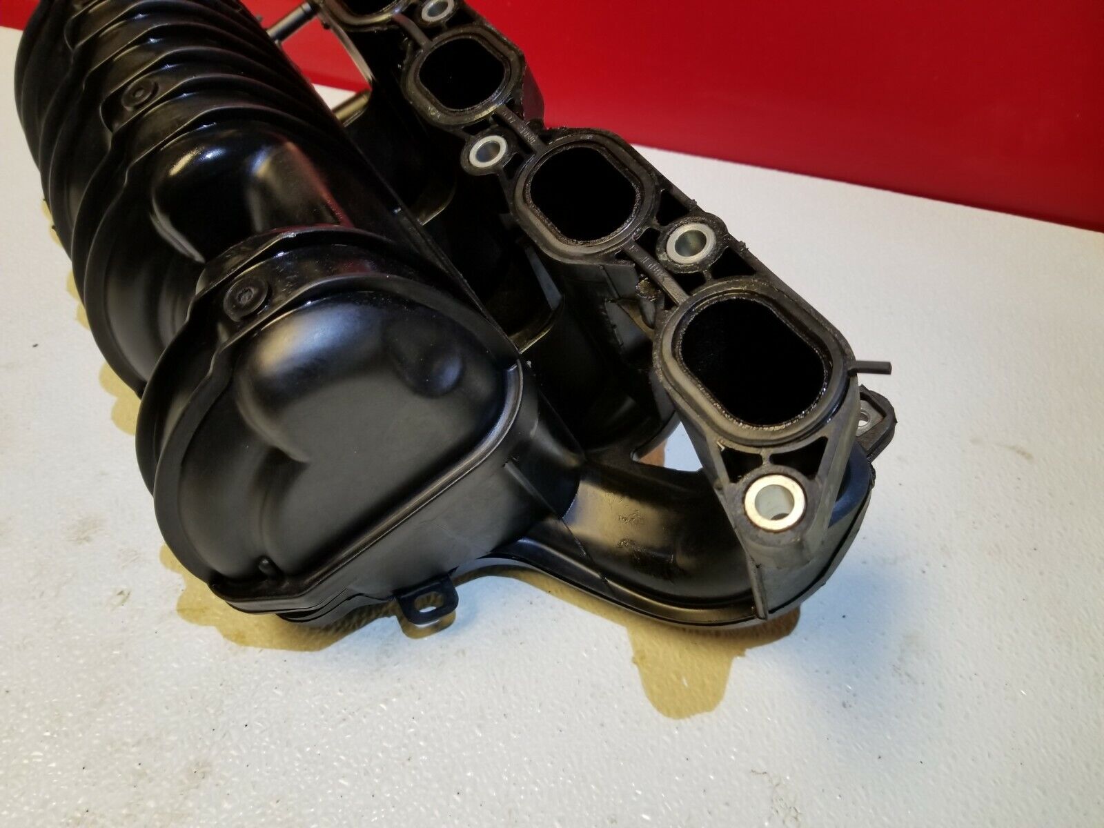 04 05 06 Scion XA 1.5L OEM Intake Manifold Replacement Part - Compatible with 1NZ-FXE Engine - Perfect for Performance Upgrades & Engine Maintenance